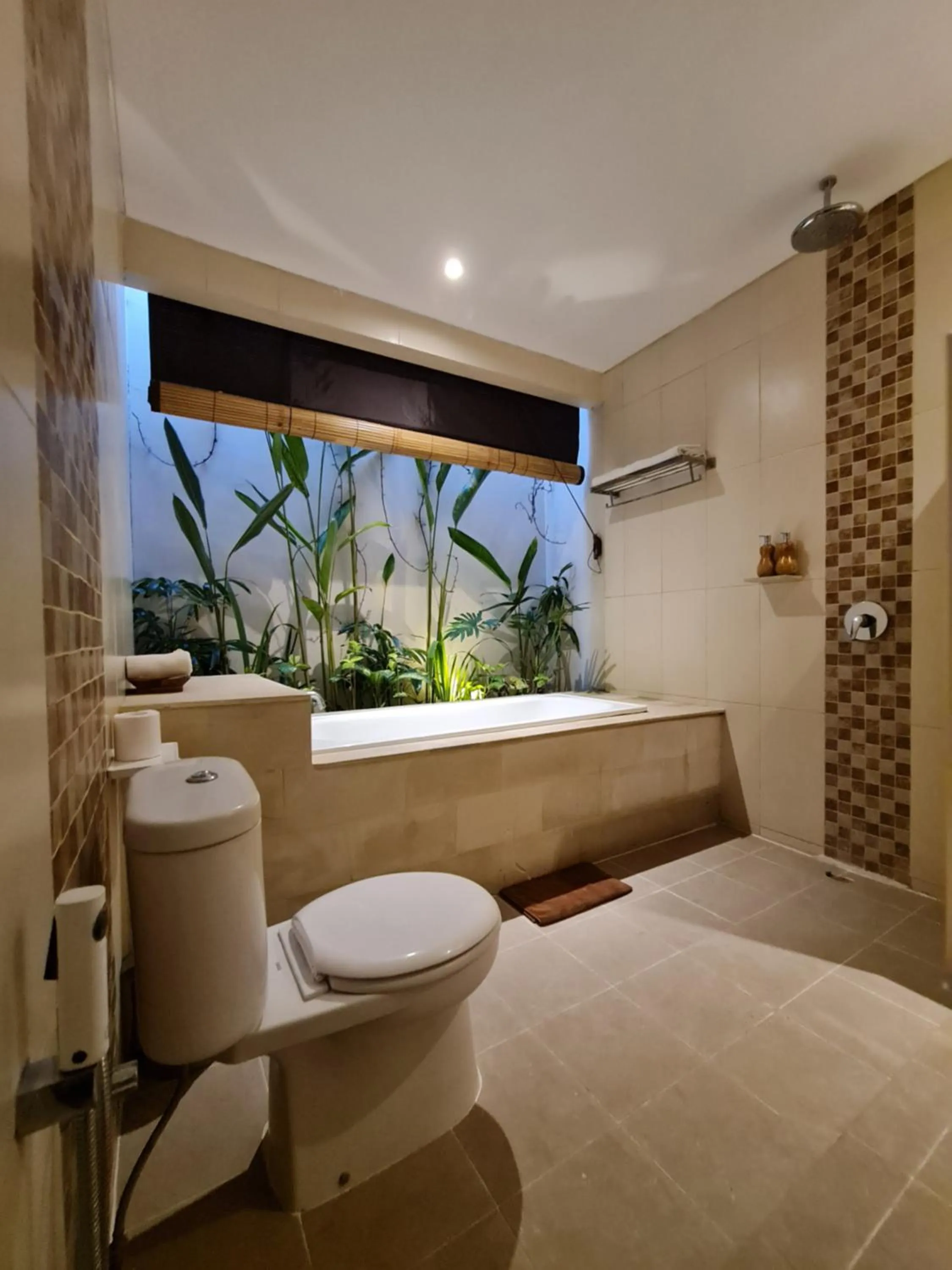 Toilet in Lasanti Villas Seminyak