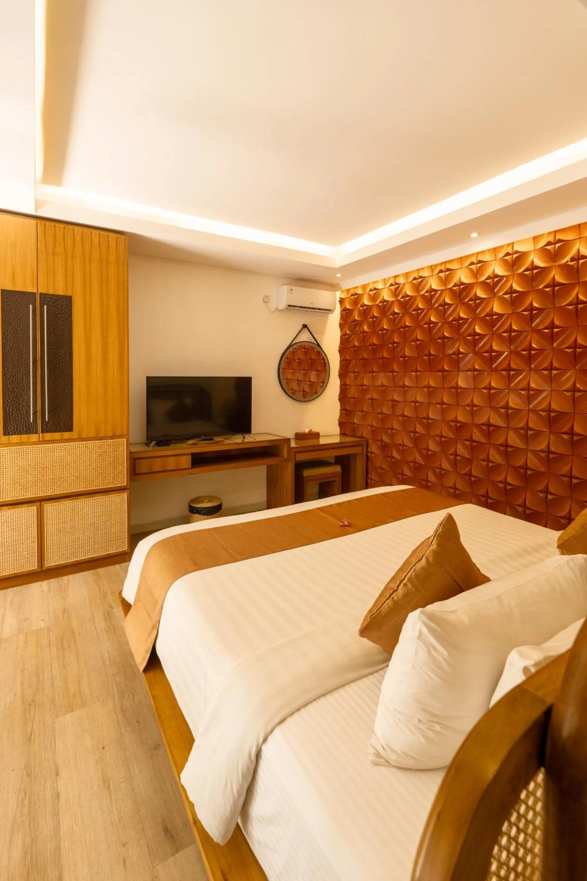 Bed in Lasanti Villas Seminyak