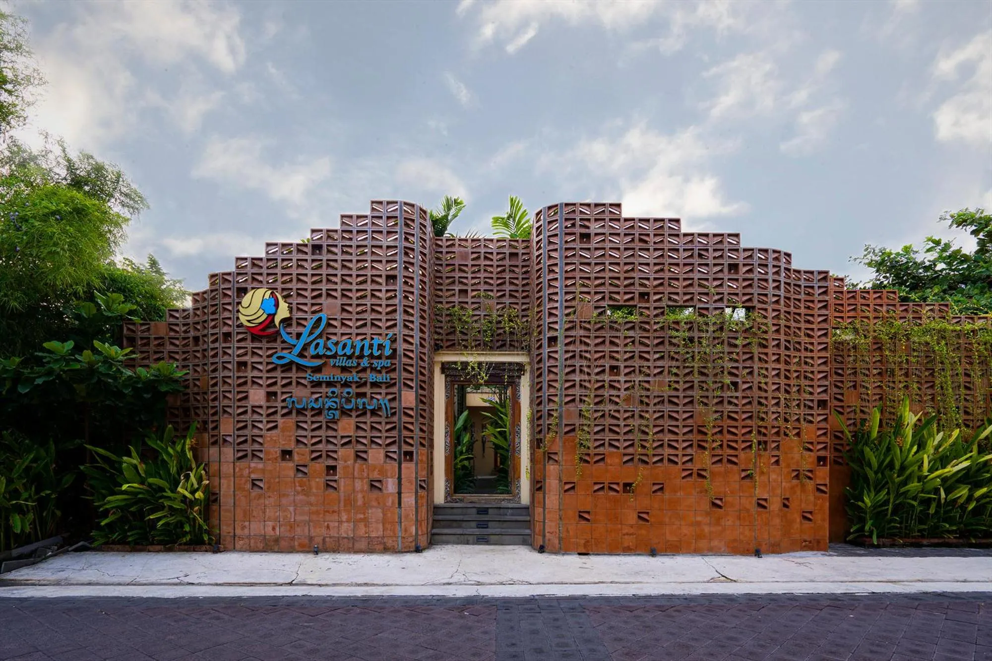 Property building in Lasanti Villas Seminyak