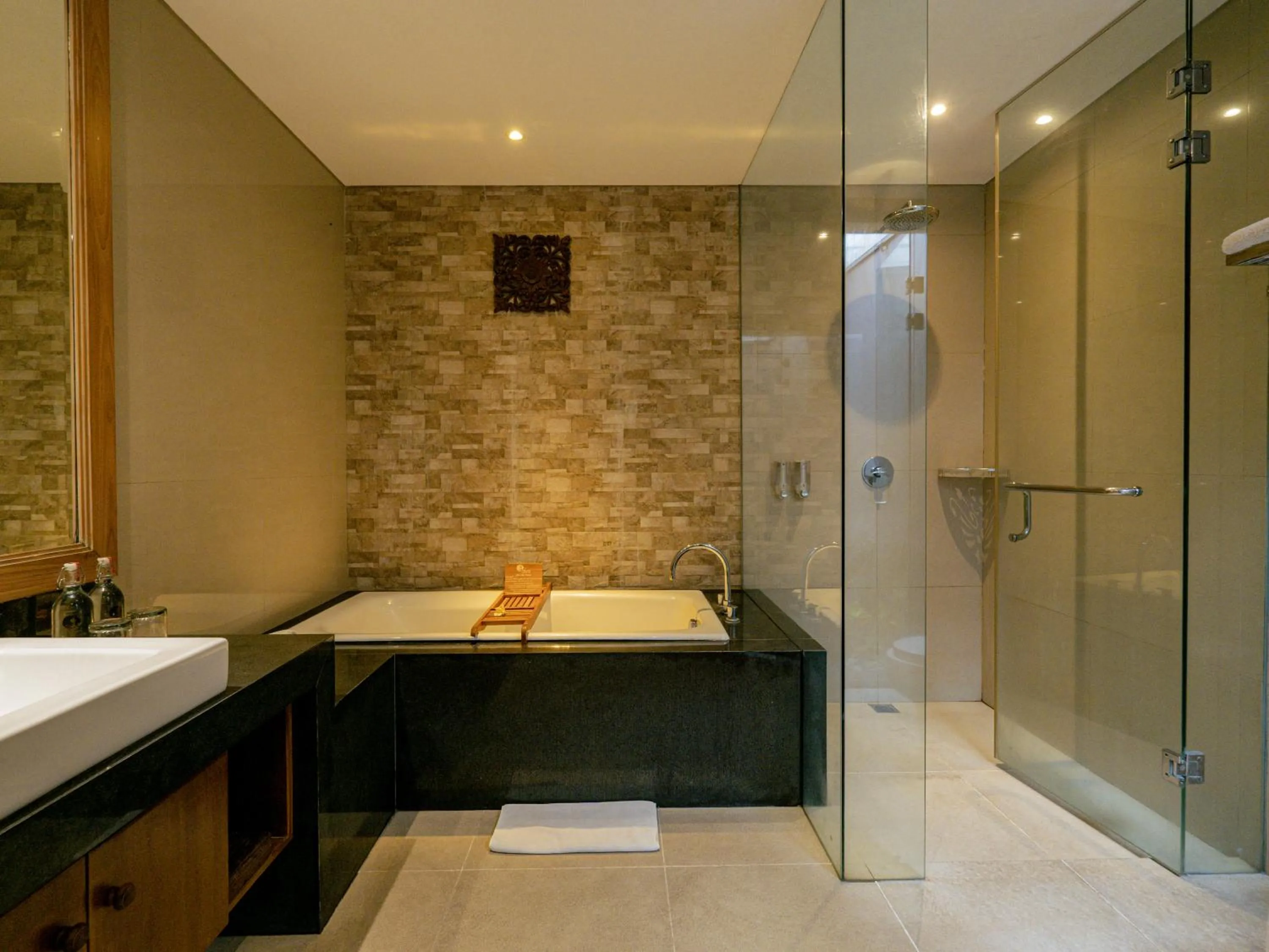 Toilet in Lasanti Villas Seminyak