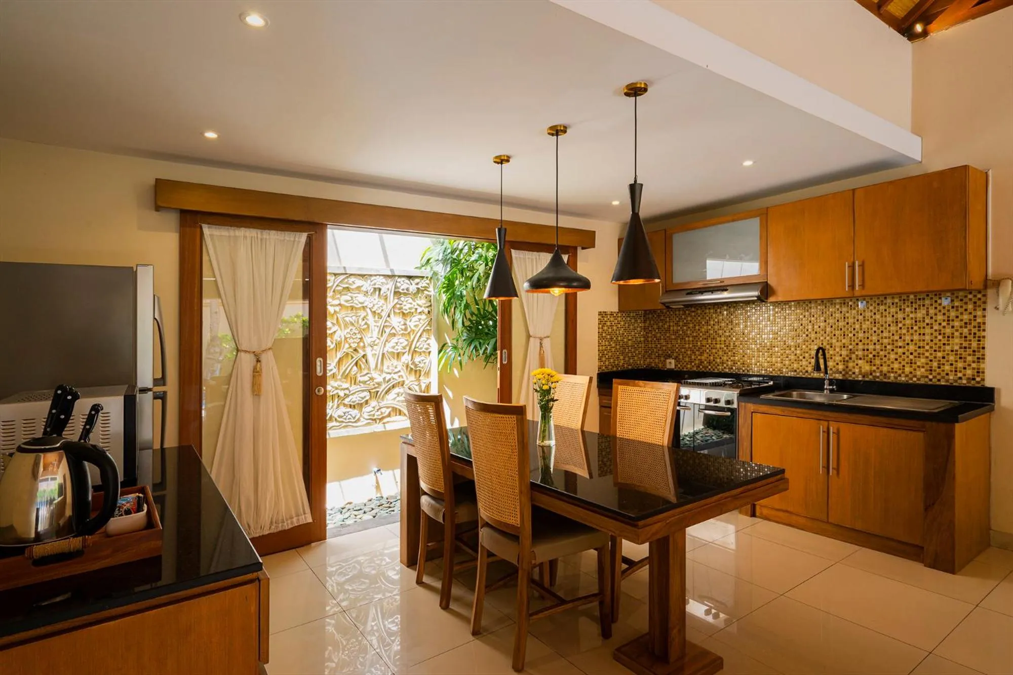 Kitchen or kitchenette in Lasanti Villas Seminyak