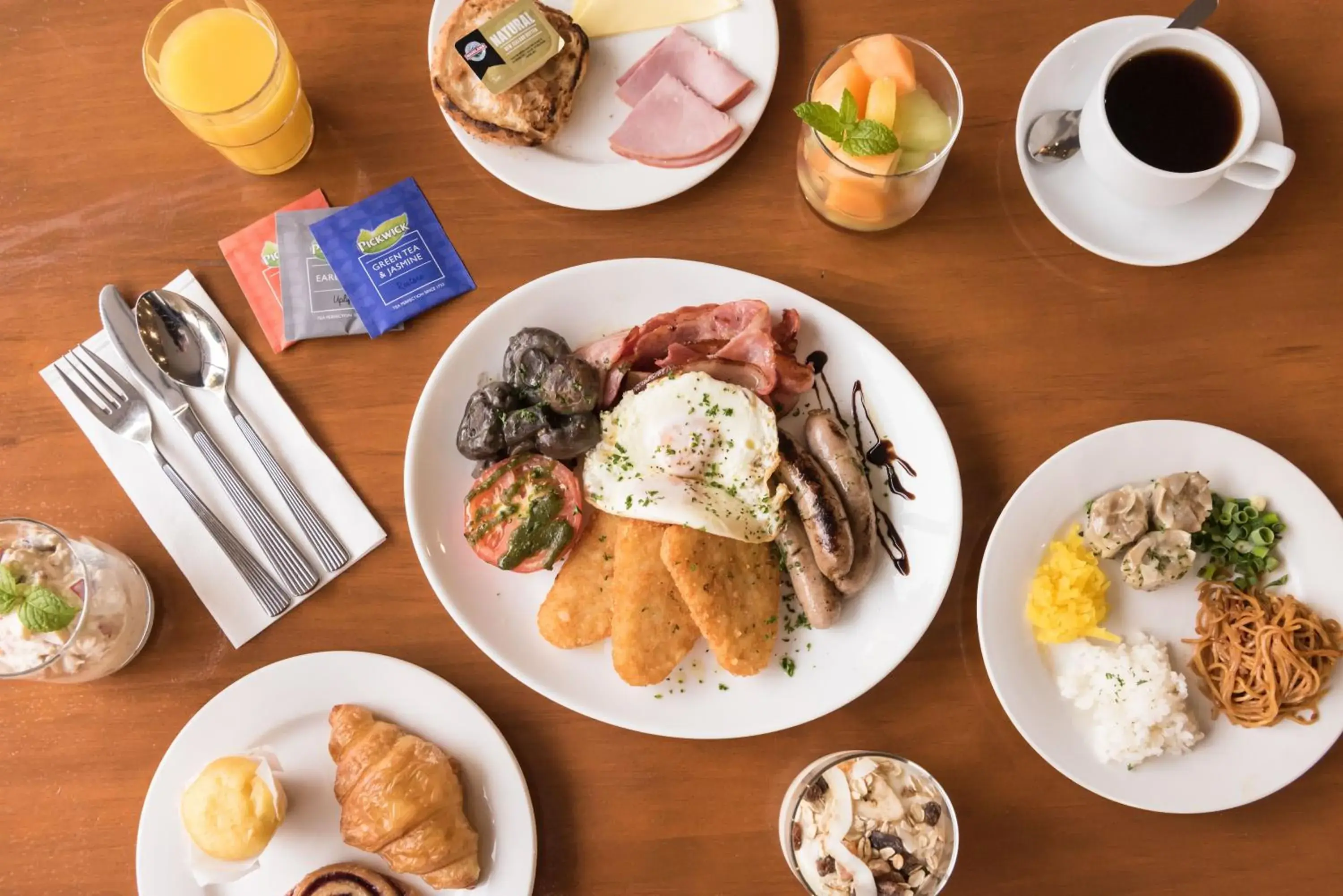 Breakfast in Distinction Coachman Hotel, Palmerston North Breakfast in Distinction Coachman Hotel, Palmerston North