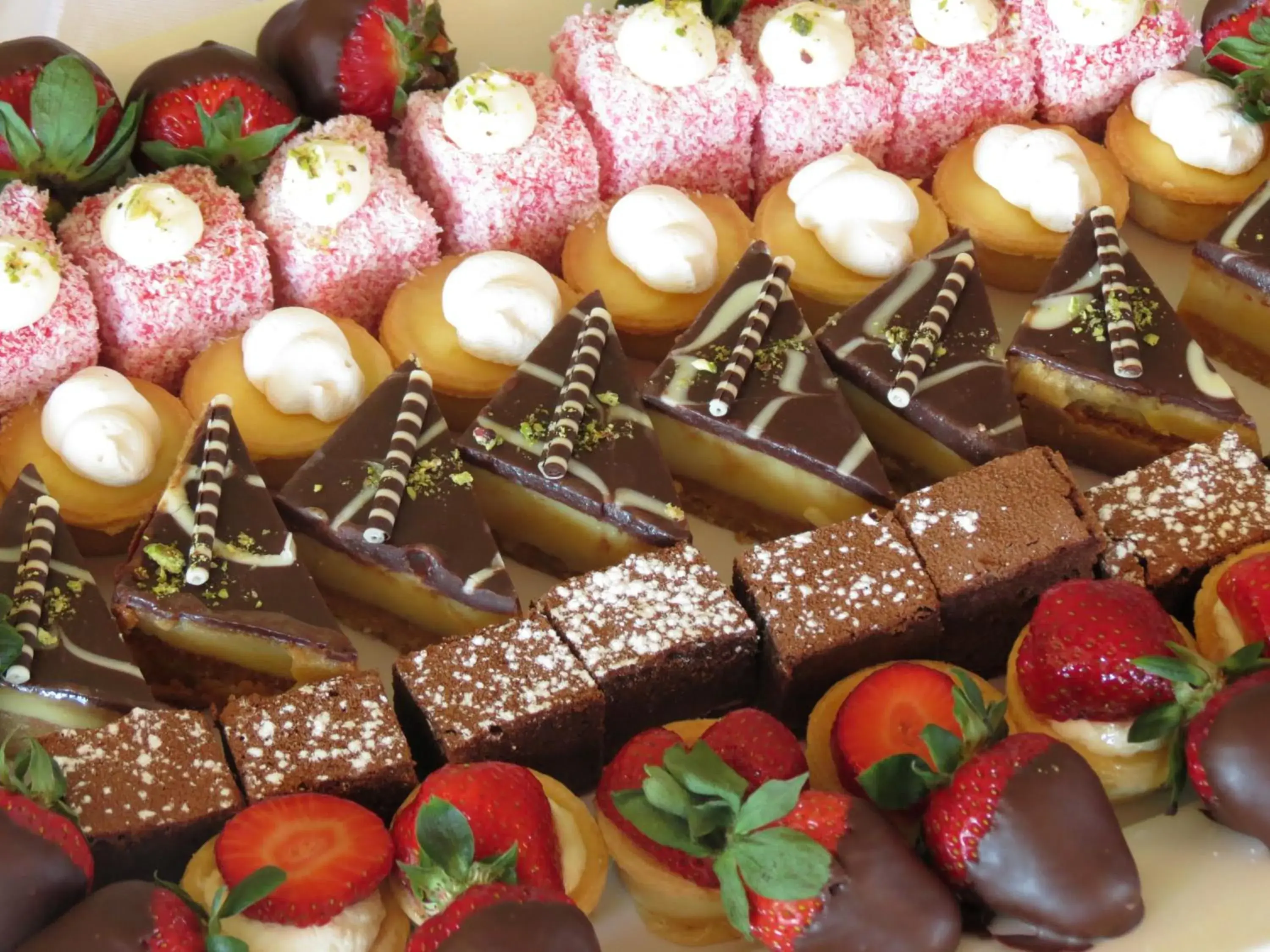 Food in Distinction Coachman Hotel, Palmerston North Food in Distinction Coachman Hotel, Palmerston North