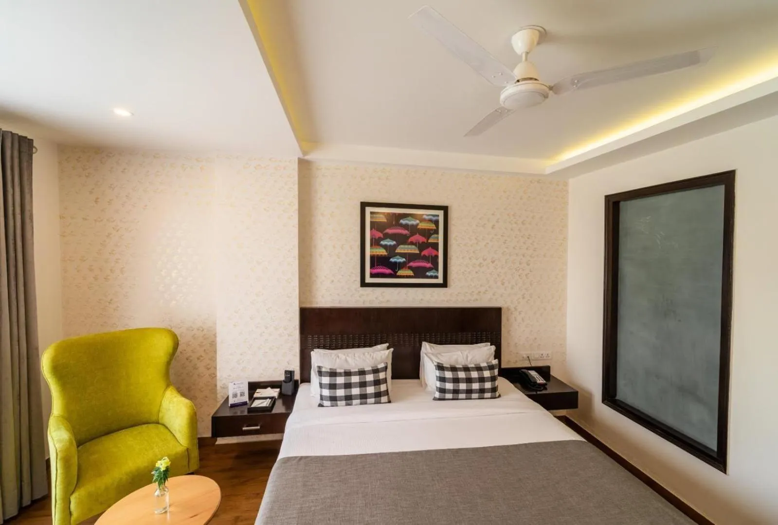 Restaurant/places to eat, Bed in Rockland Hotel, C.R Park