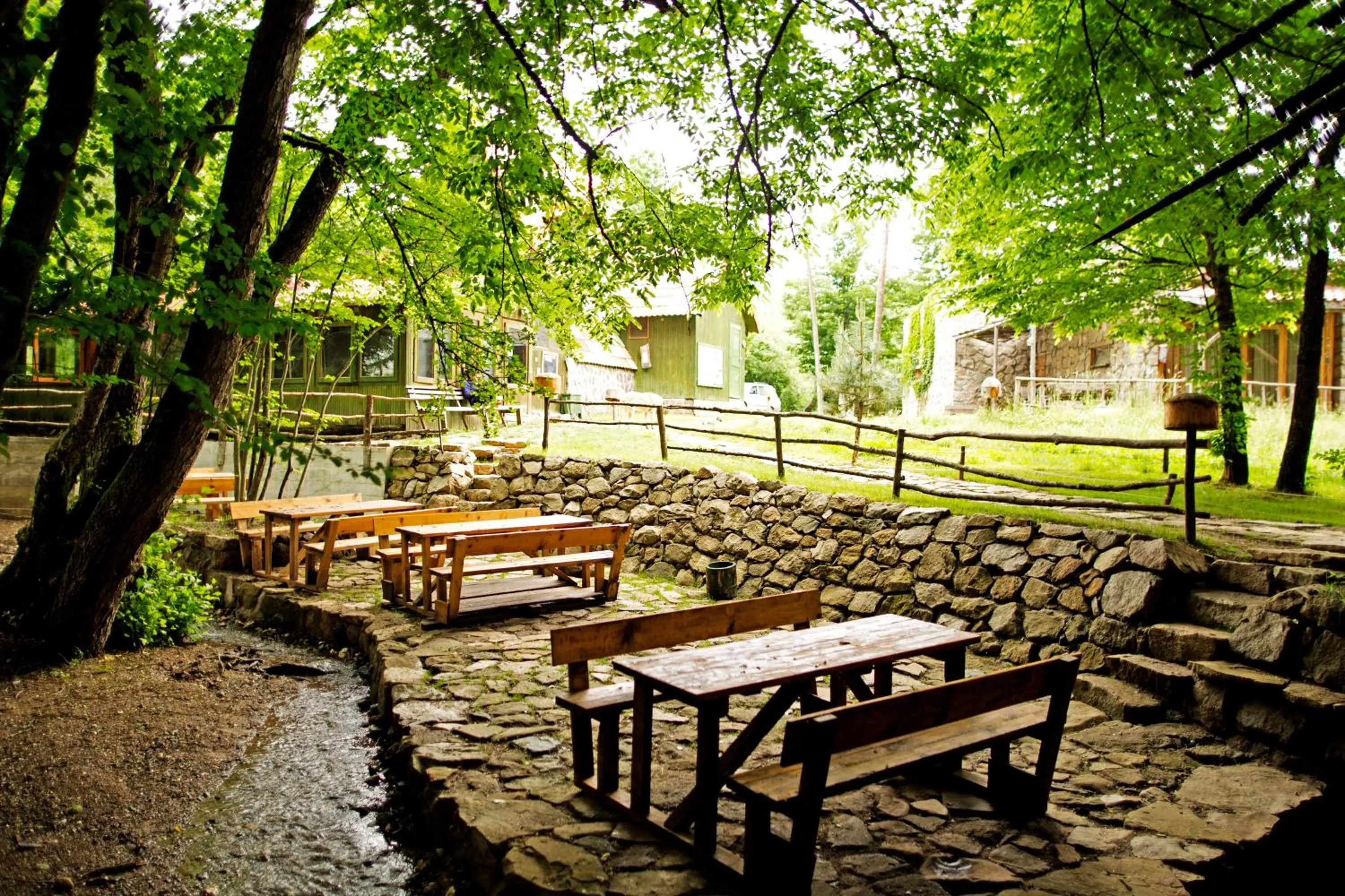 Garden in Hindiba Doga Evi
