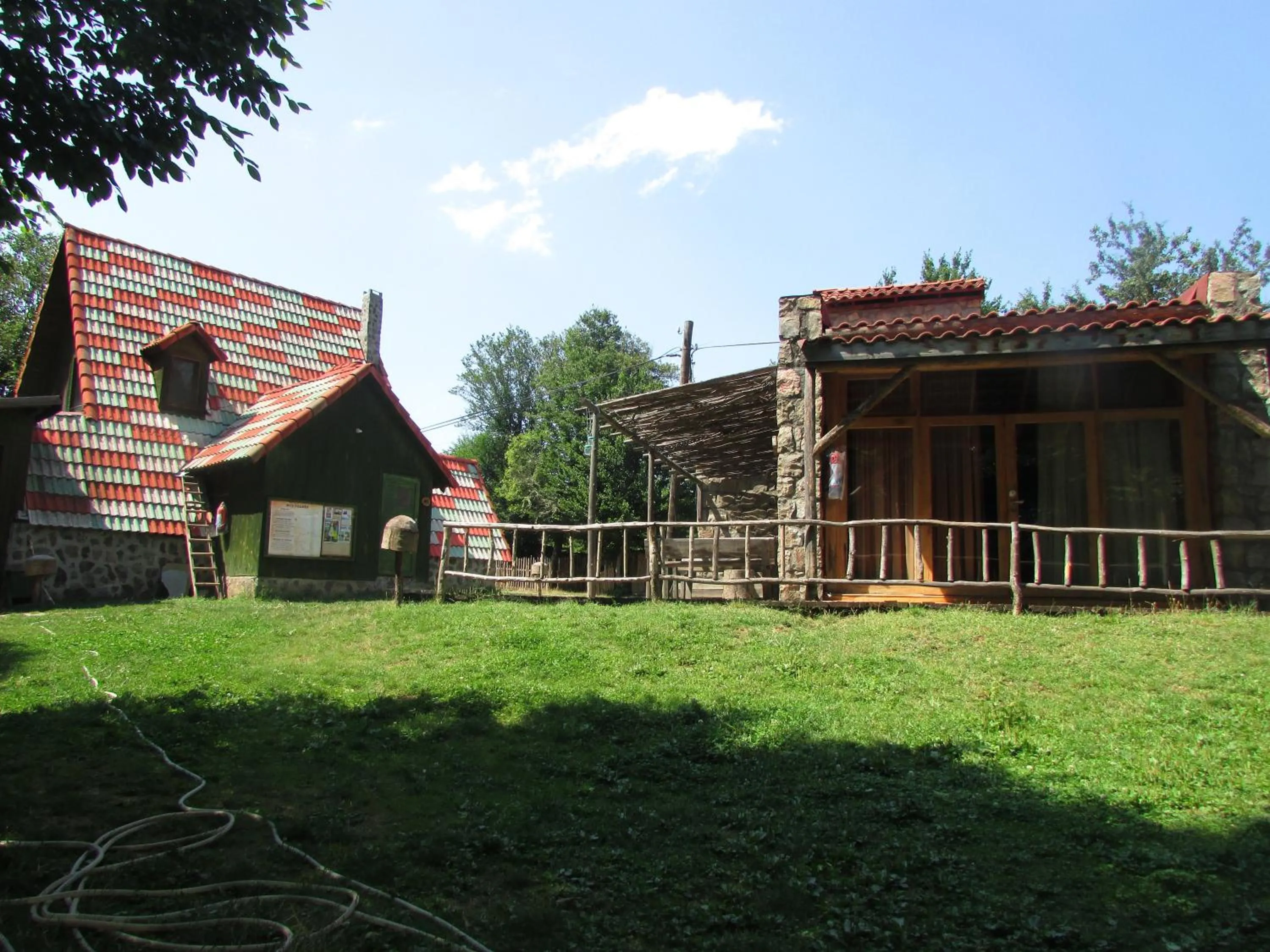 Property building in Hindiba Doga Evi