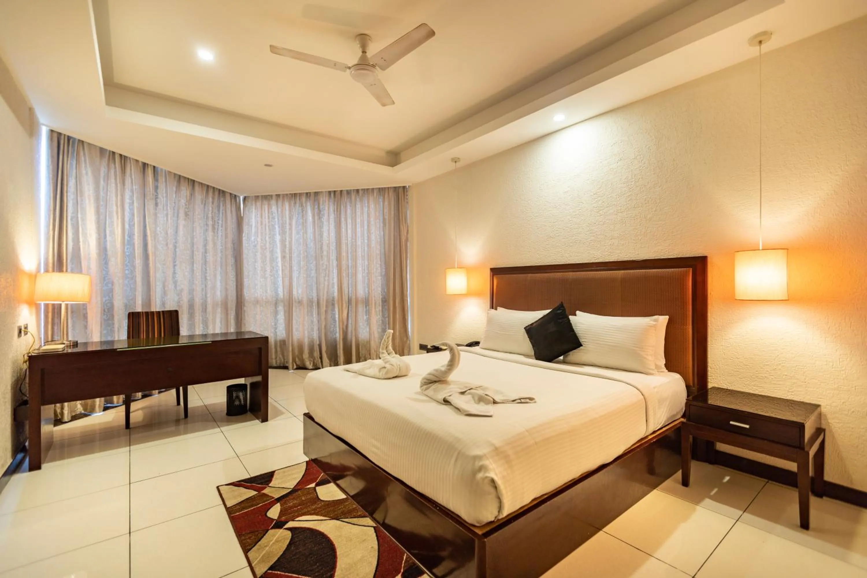 Photo of the whole room, Bed in The Bentley Seaside Boutique Hotel