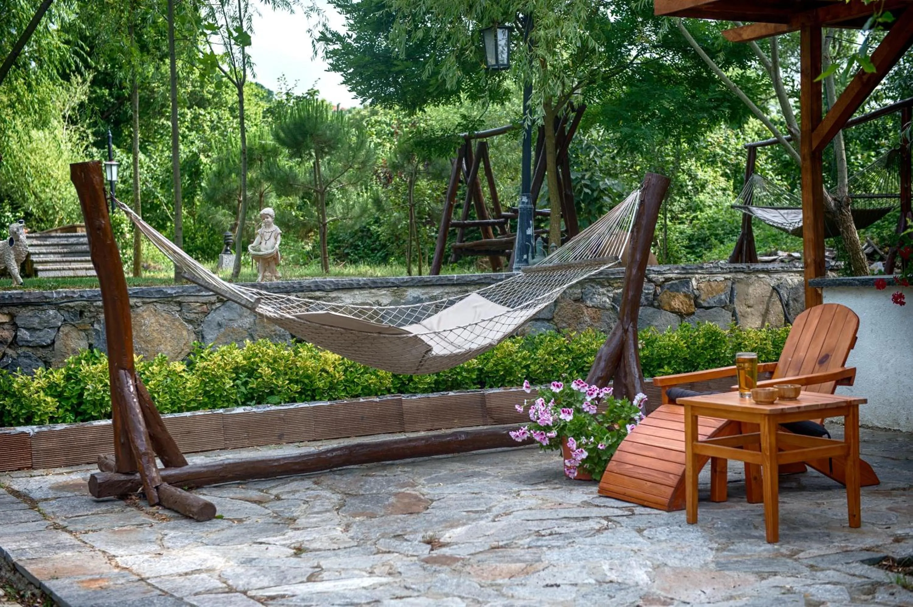 Spring in Wineport Lodge Agva Riverside Hotel & Winery