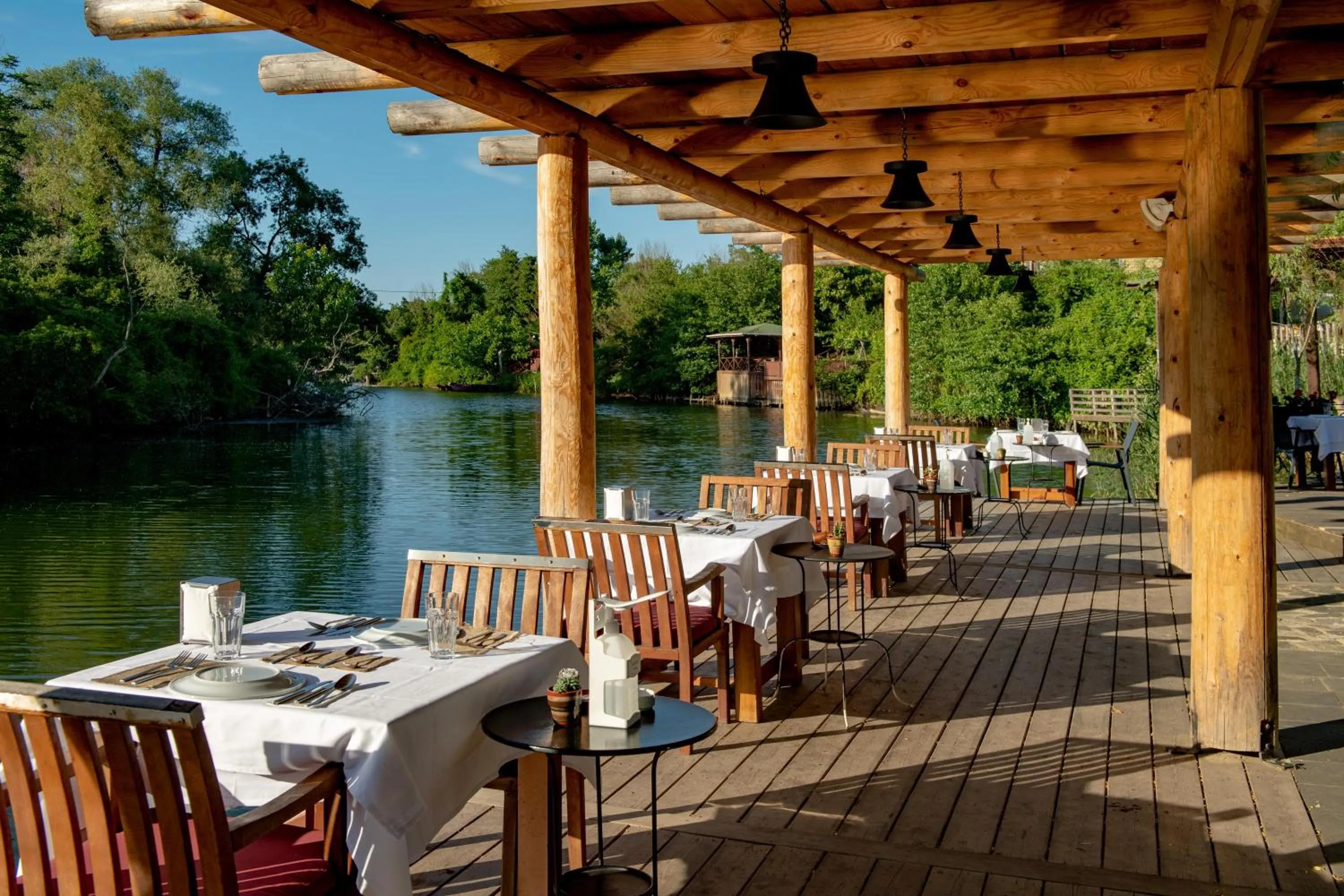 Restaurant/places to eat in Wineport Lodge Agva Riverside Hotel & Winery