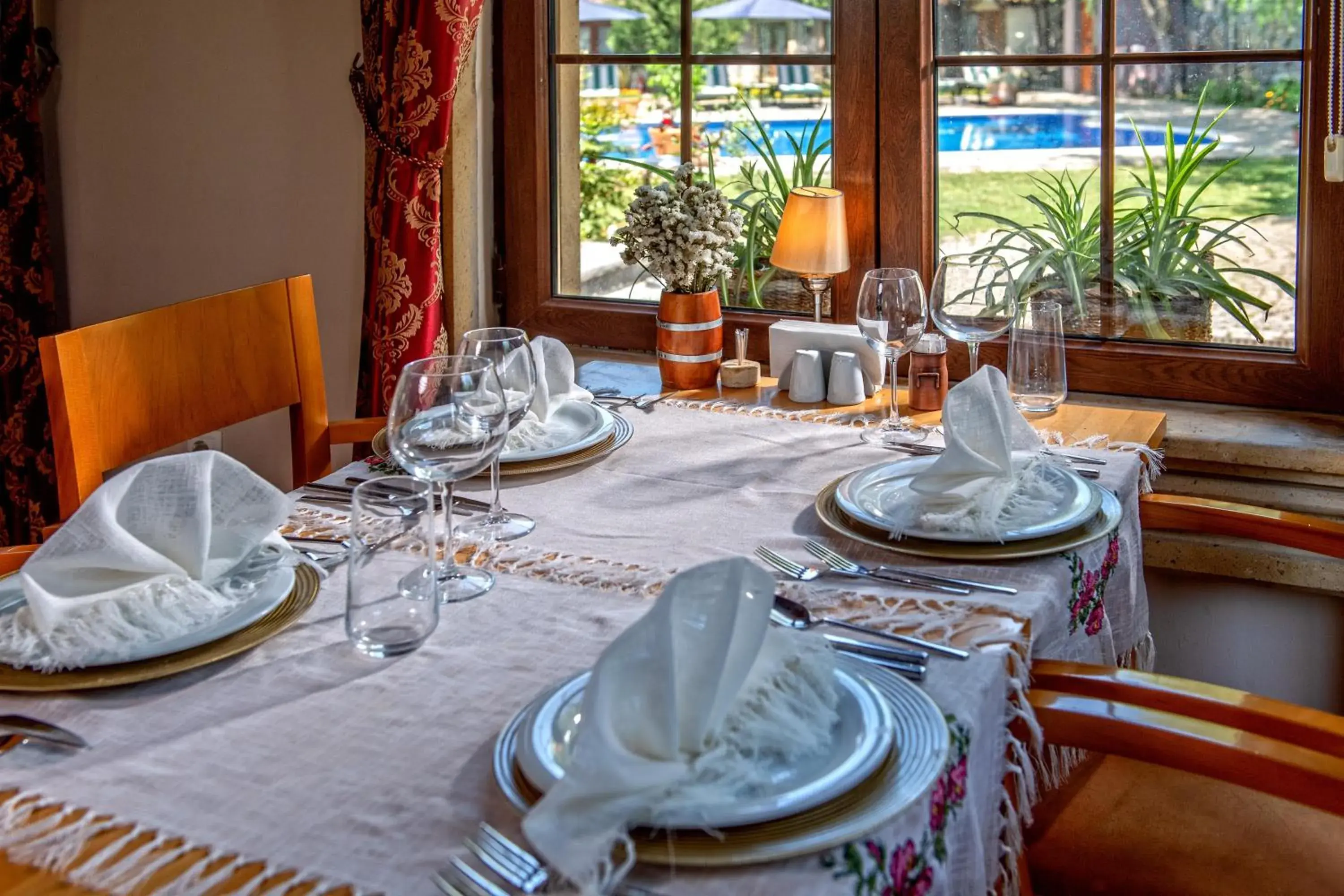 Restaurant/places to eat in Wineport Lodge Agva Riverside Hotel & Winery Restaurant/places to eat in Wineport Lodge Agva Riverside Hotel & Winery