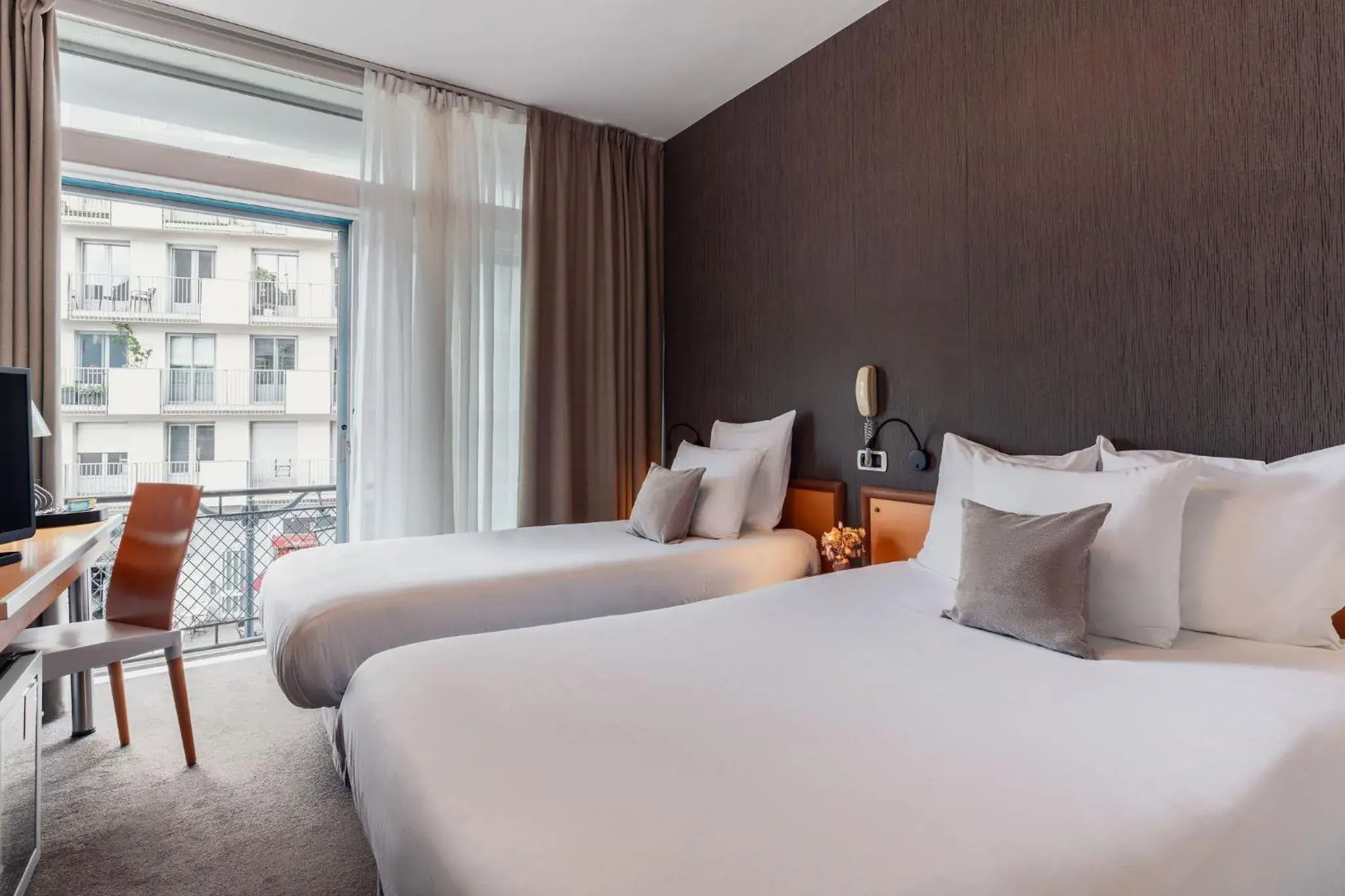 Bed in Hotel Des Lices, Rennes Centre Bed in Hotel Des Lices, Rennes Centre