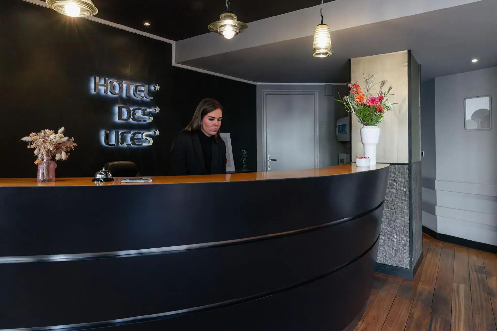 Lobby or reception in Hotel Des Lices, Rennes Centre Lobby or reception in Hotel Des Lices, Rennes Centre