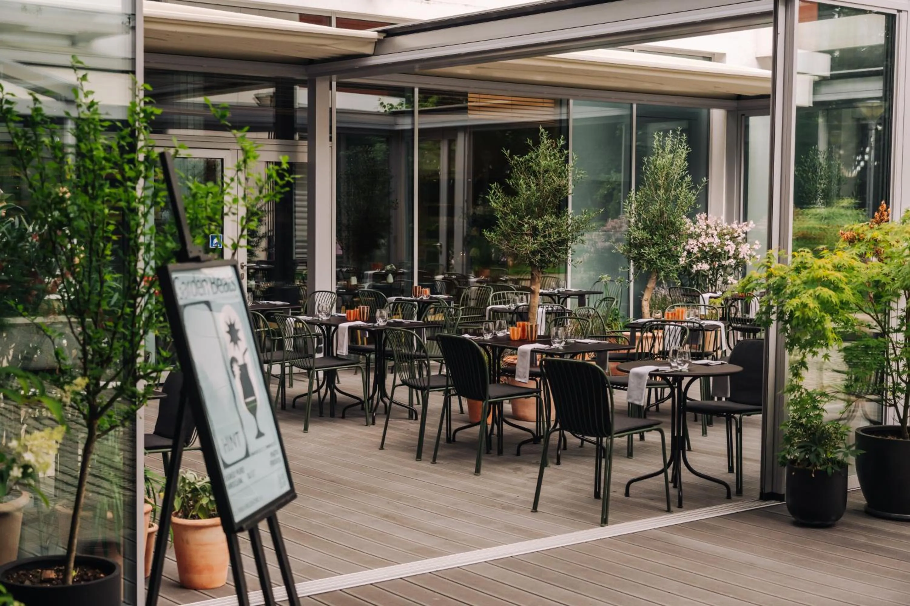 Patio in PURO Wrocław Stare Miasto