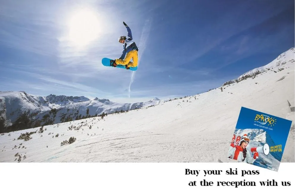 Skiing in Apart Hotel Orbilux