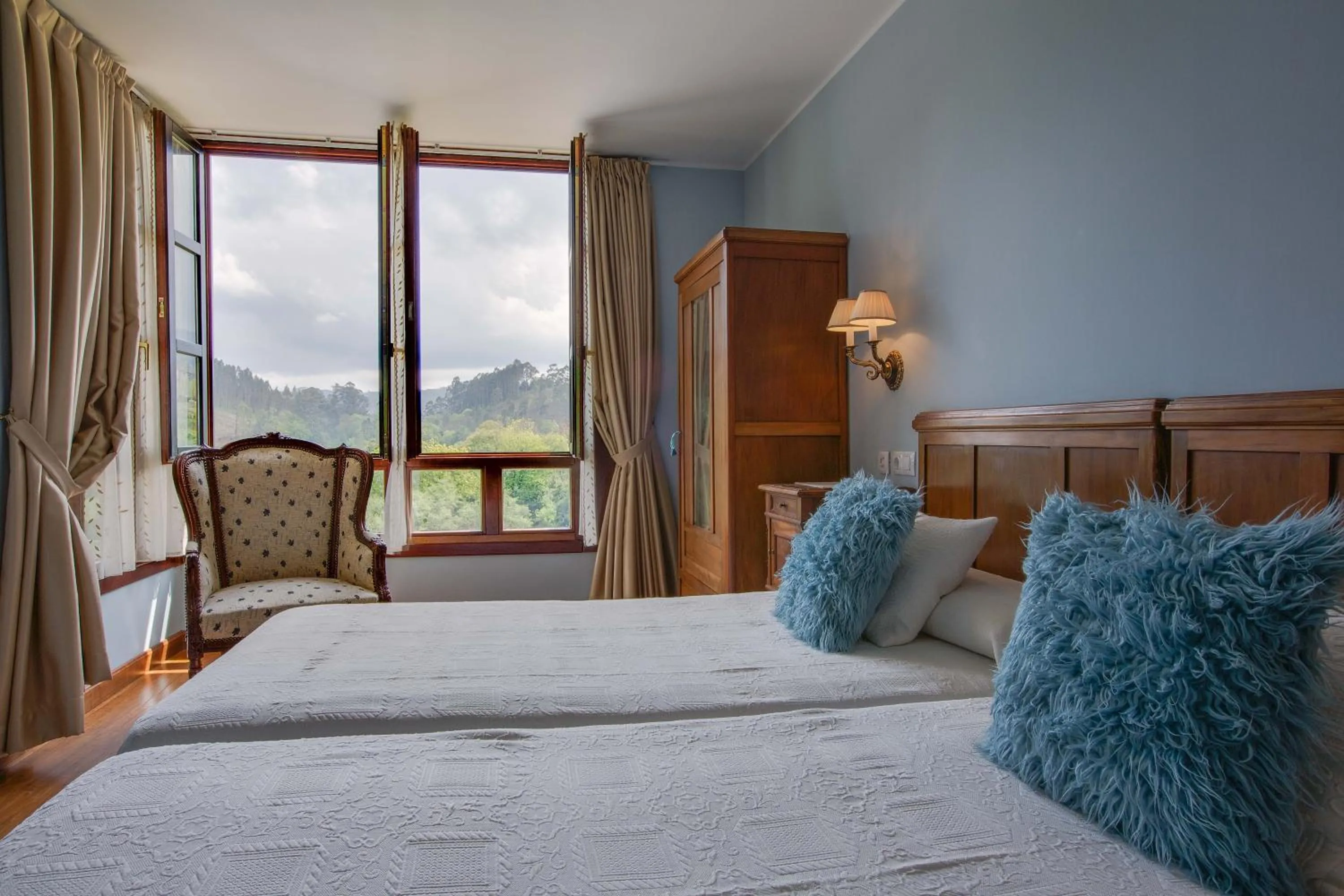 Mountain view, Bed in La Casona de la Roza