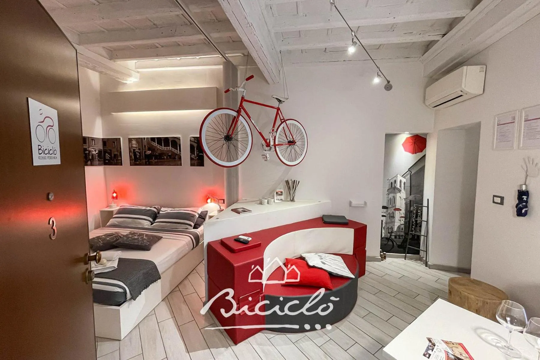 Biciclo' Rosso Ferrara