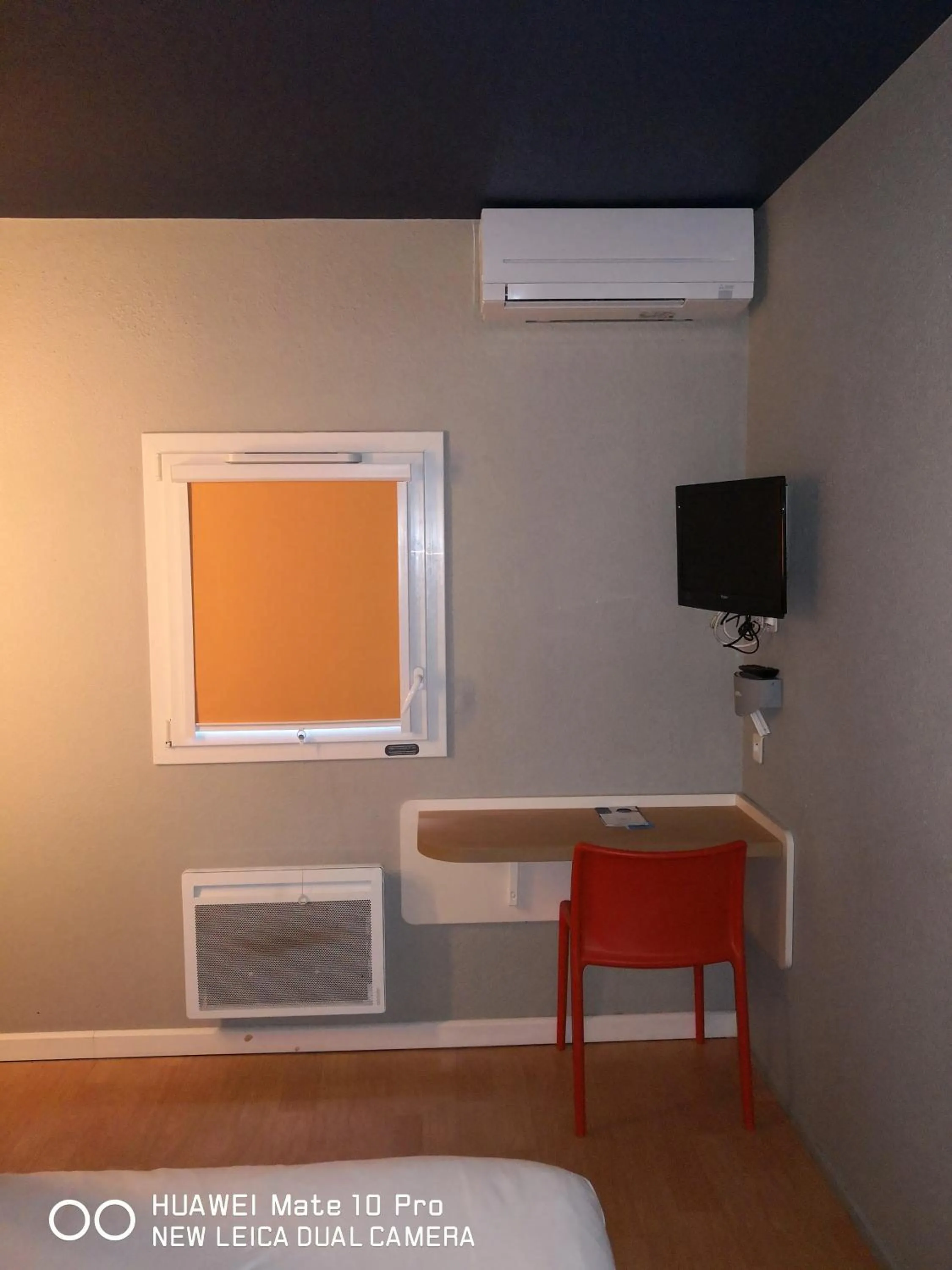 TV and multimedia in Ibis Budget Cergy St Christophe