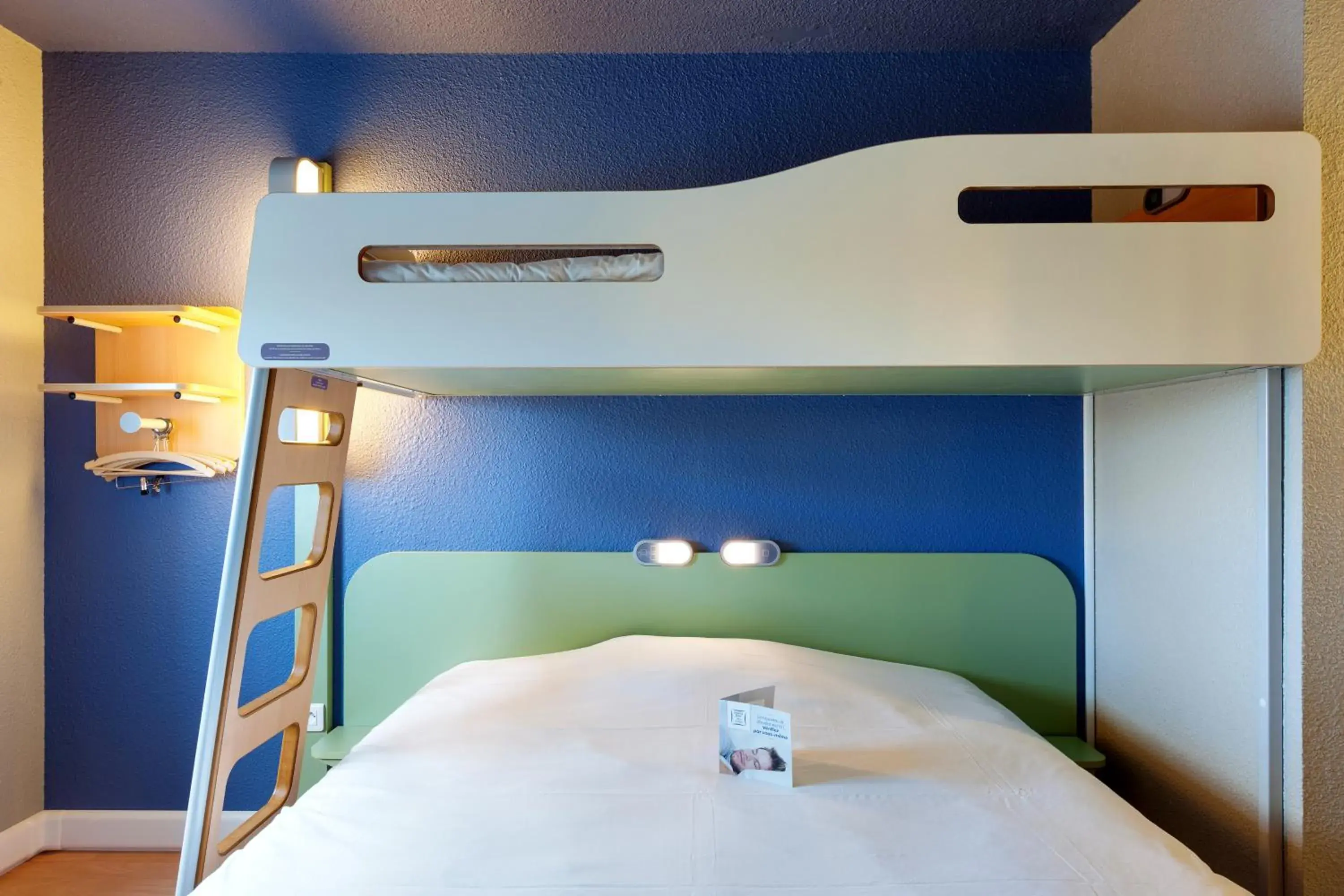 Bedroom, Bunk Bed in Ibis Budget Cergy St Christophe