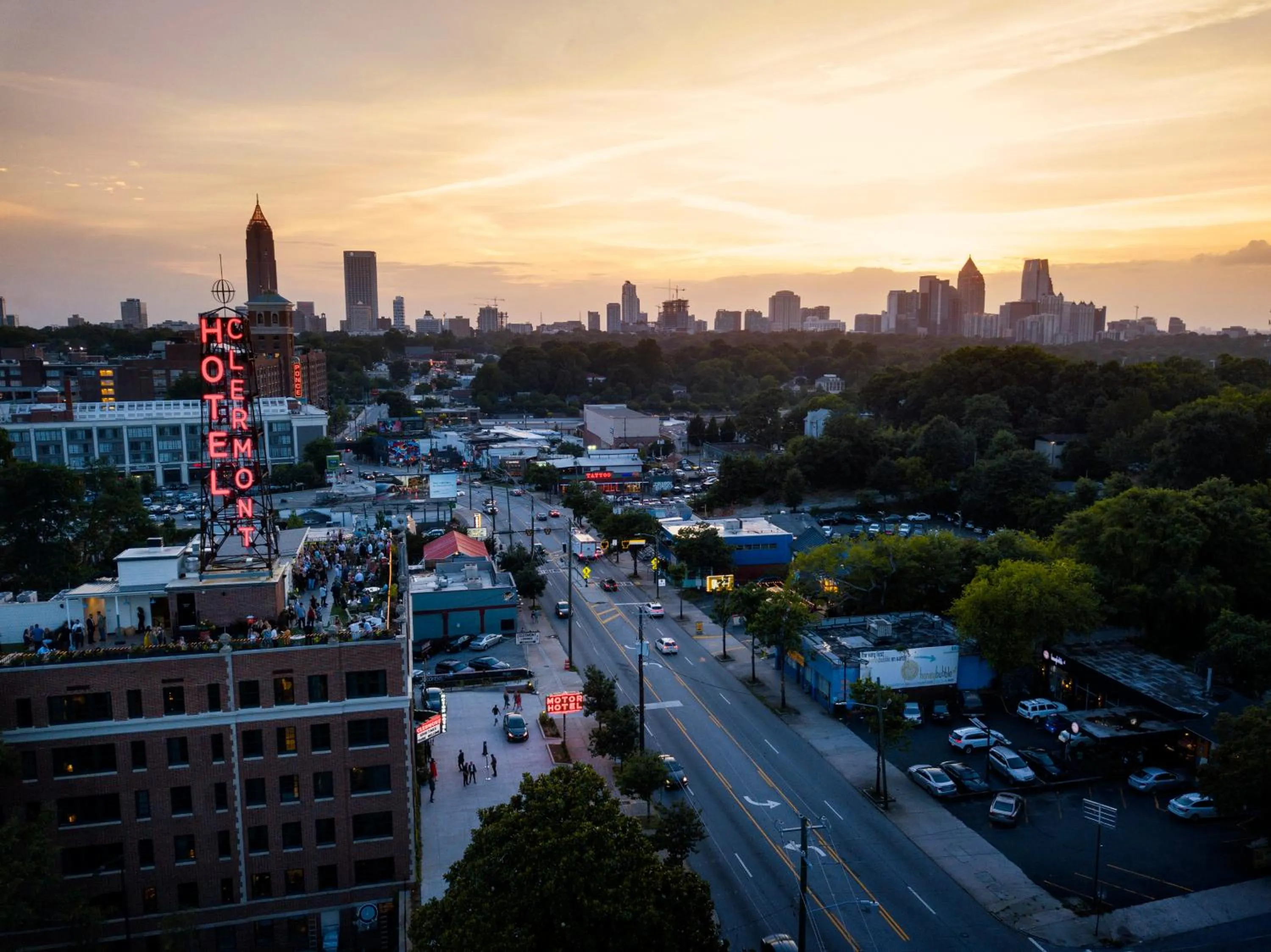 City view in Hotel Clermont Atlanta, by Oliver