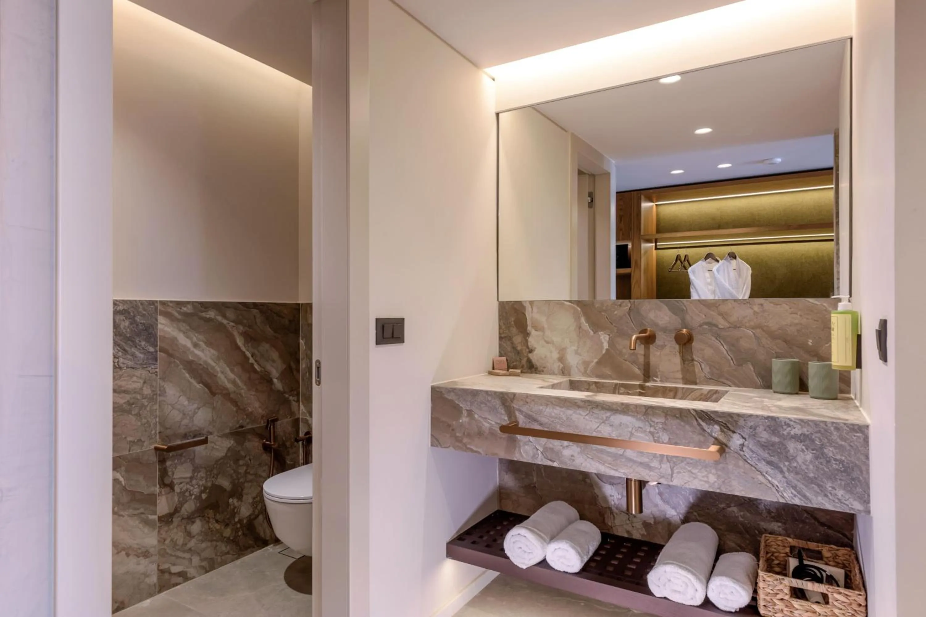 Bathroom in Hotel Blue Sea Beach Affiliated by Meliá