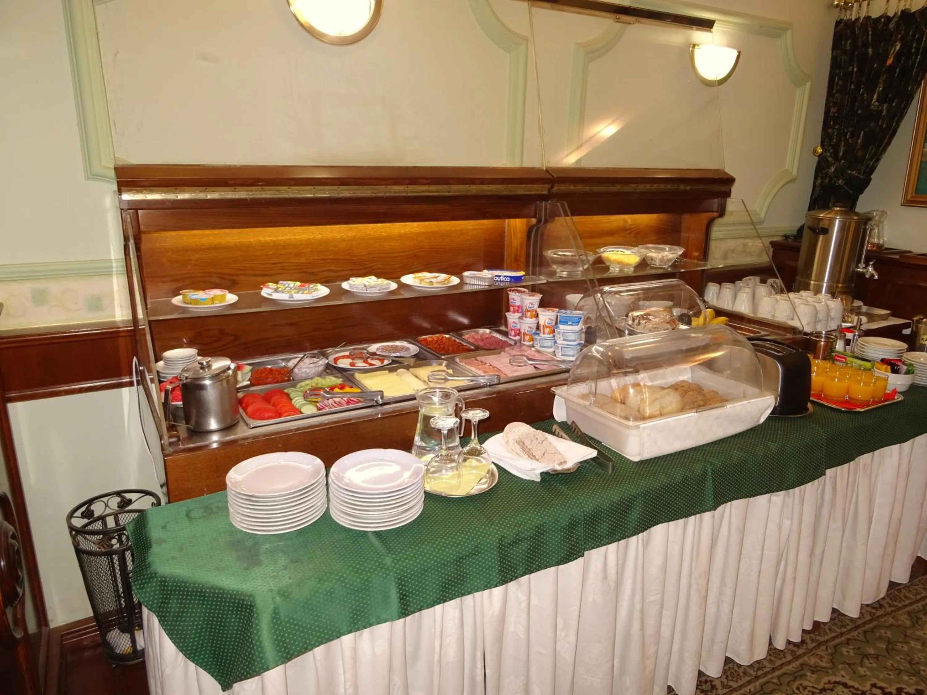 On site in GARNI -Hotel Barbakan