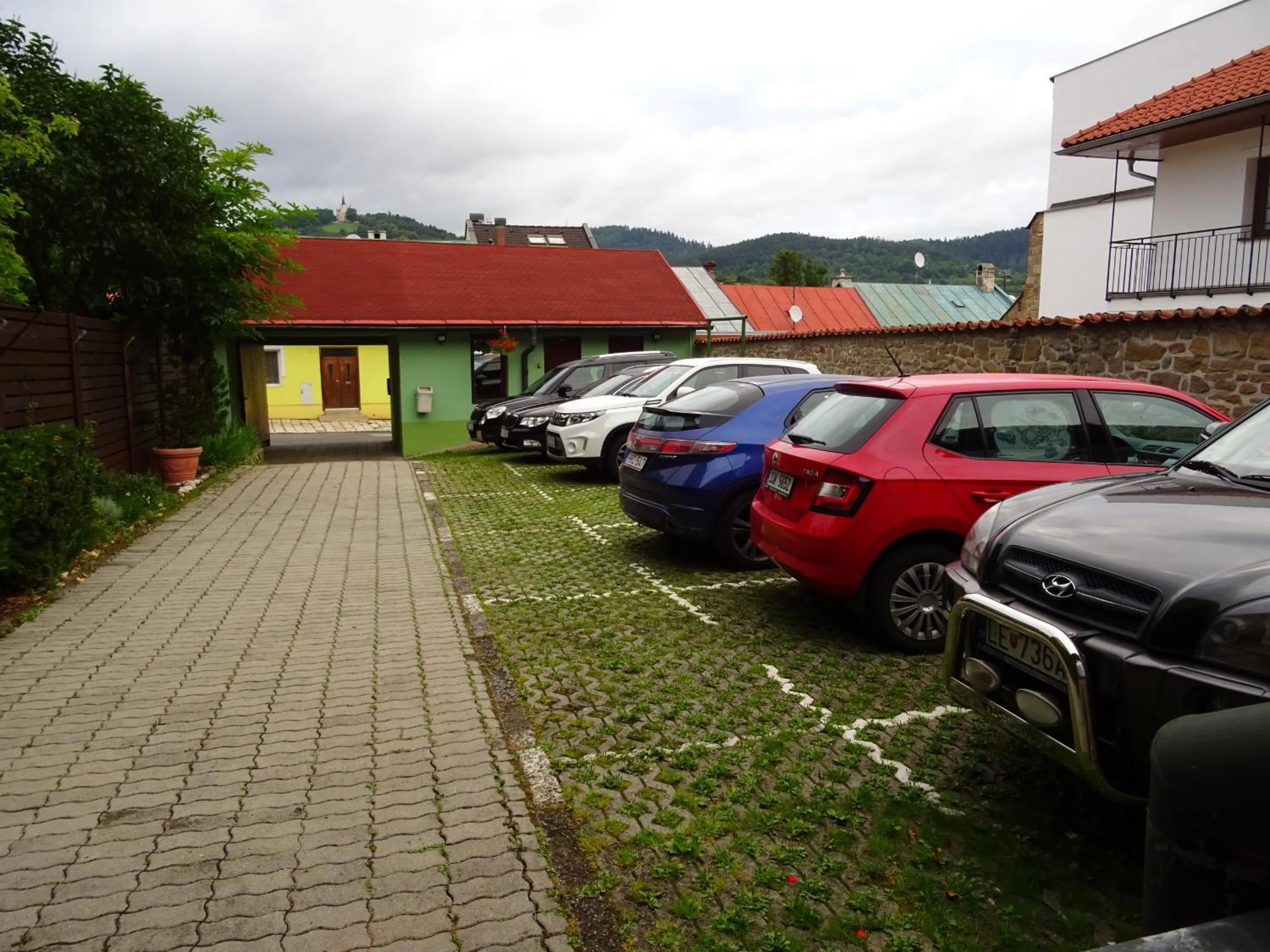 Off site in GARNI -Hotel Barbakan