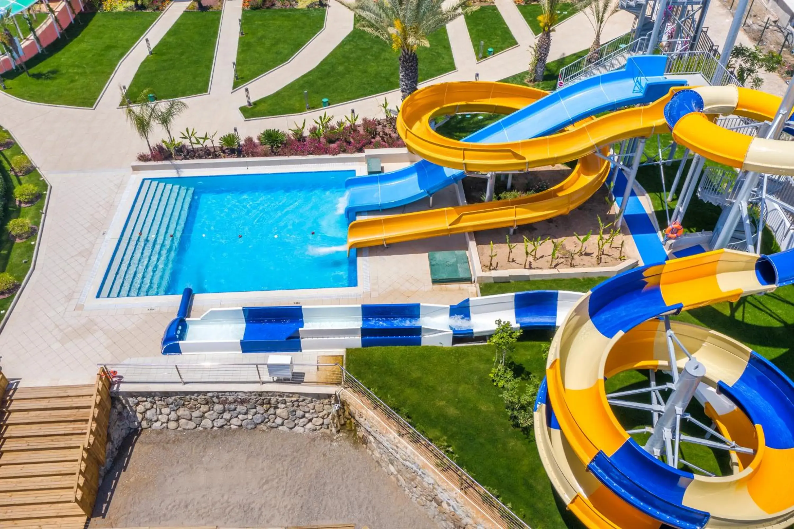 Swimming pool in Corendon Playa Kemer Hotel Swimming pool in Corendon Playa Kemer Hotel
