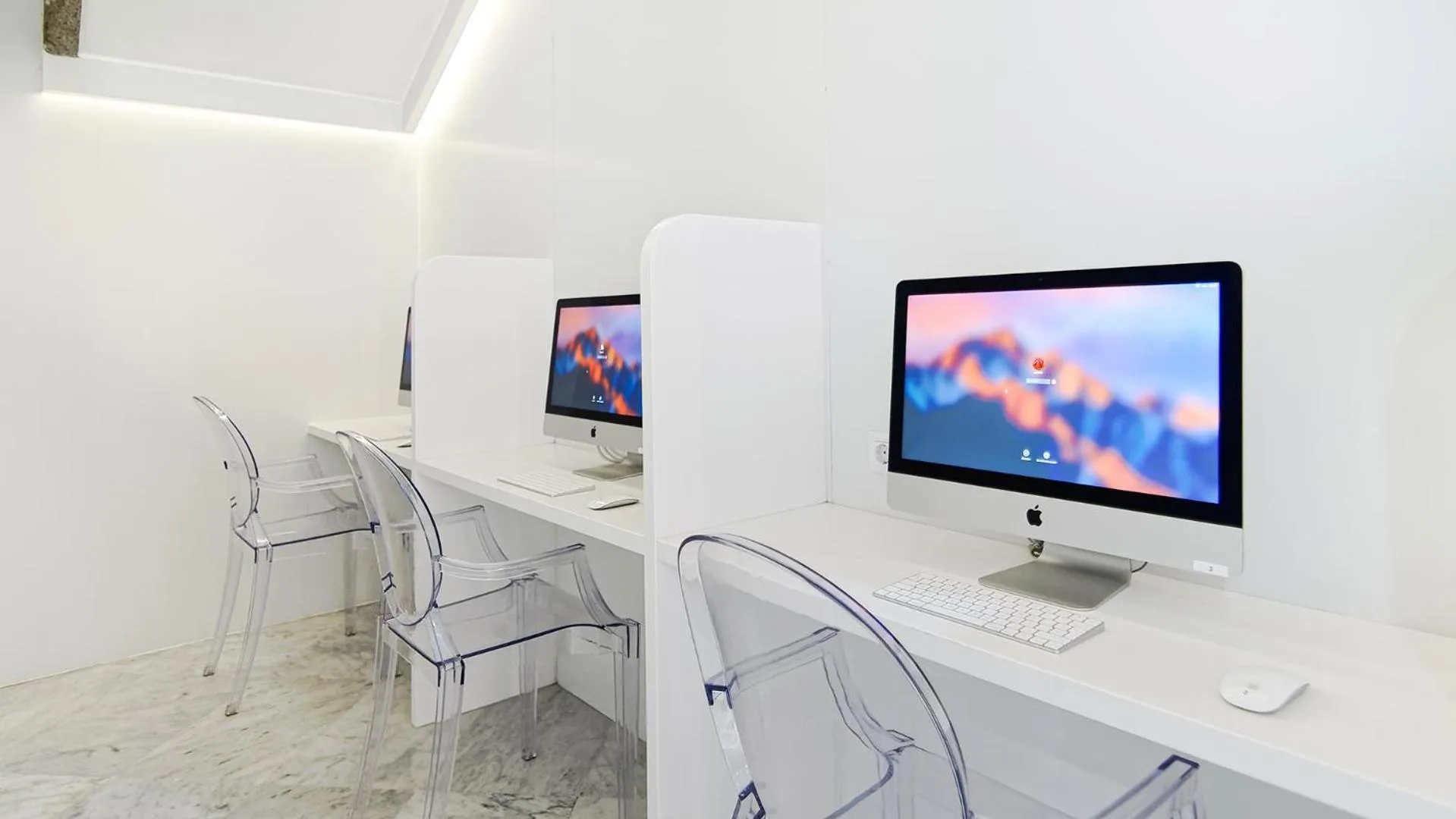 Area and facilities in Bull Escorial & SPA