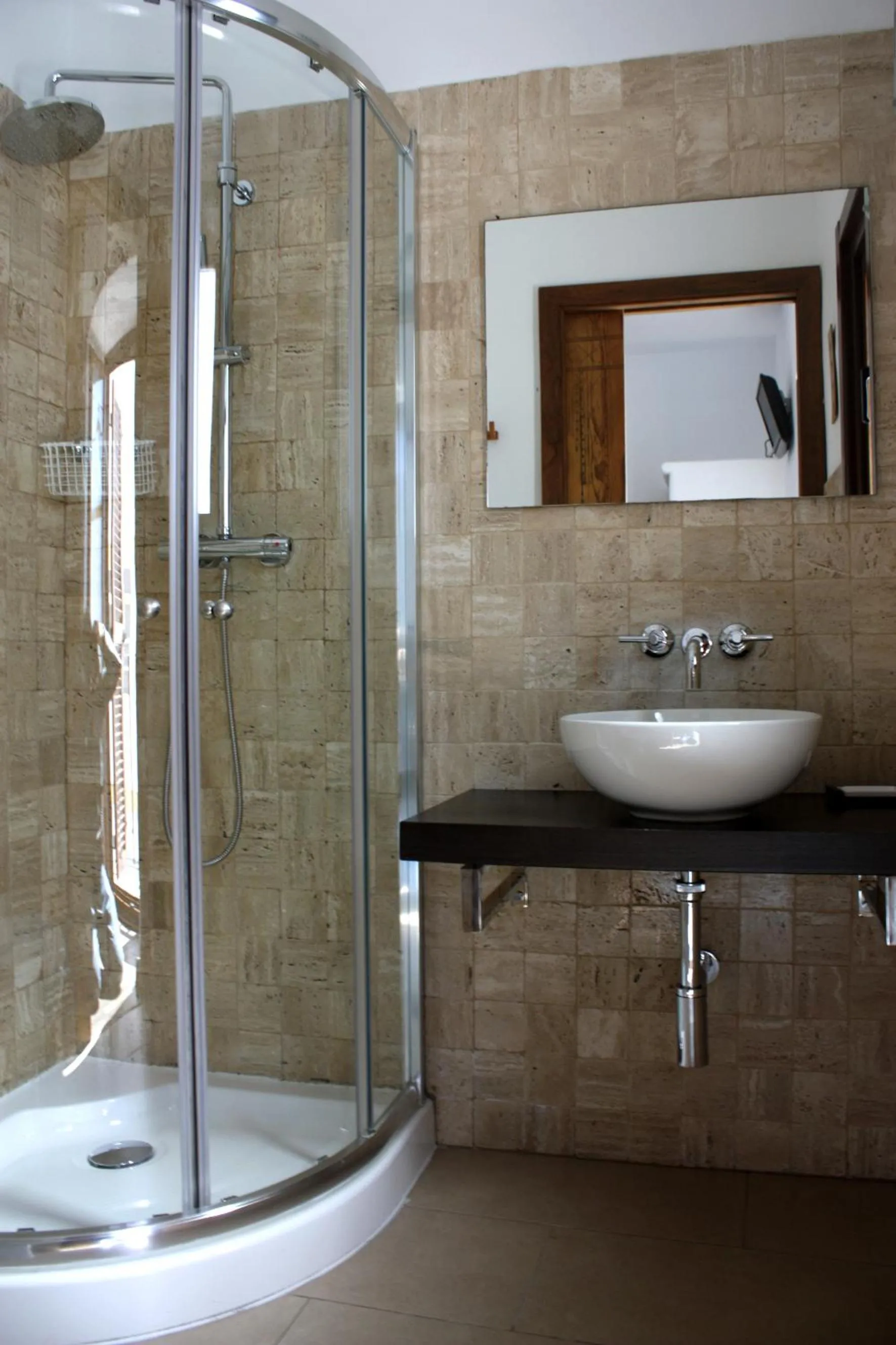 Bathroom in Hostal Extramuros