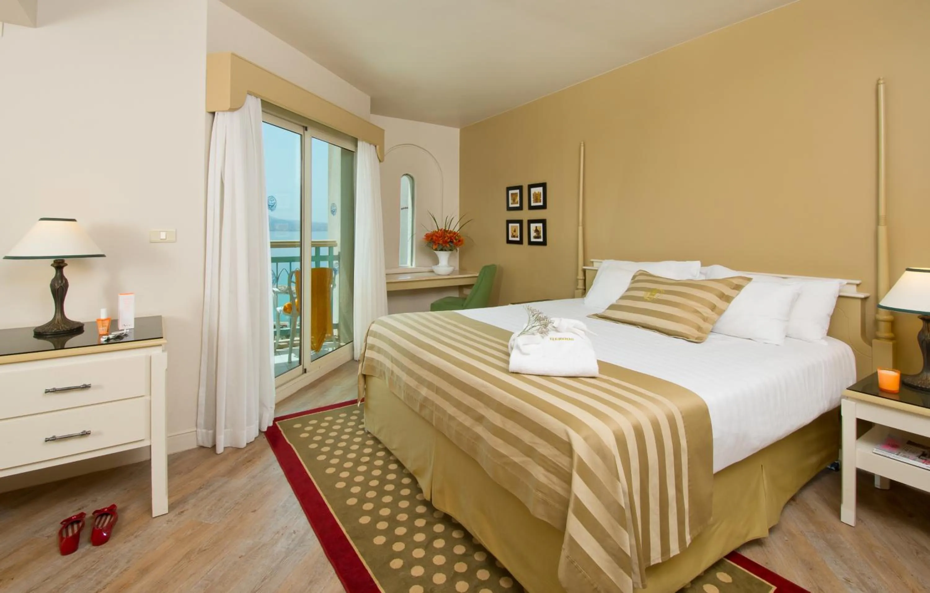 Bedroom, Bed in Herods Palace Hotels & Spa Eilat a Premium collection by Fattal Hotels