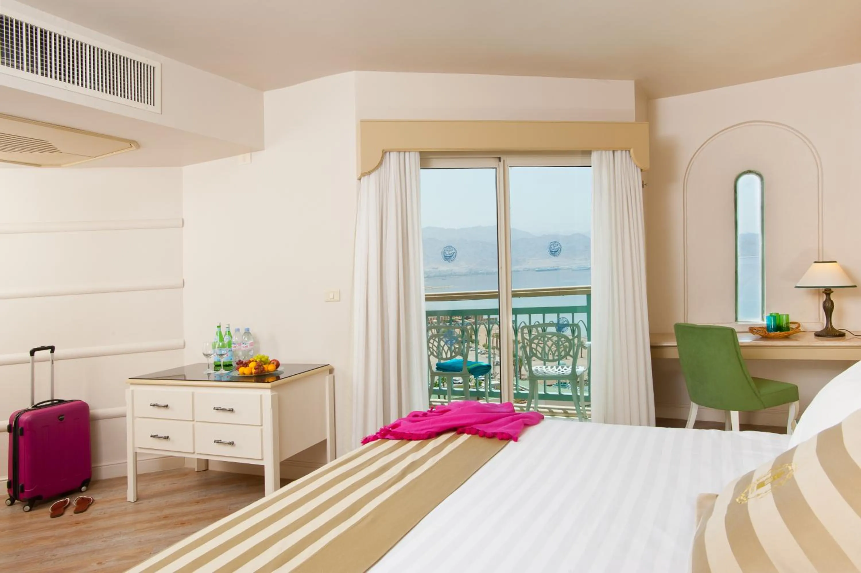 Balcony/Terrace, Bed in Herods Palace Hotels & Spa Eilat a Premium collection by Fattal Hotels