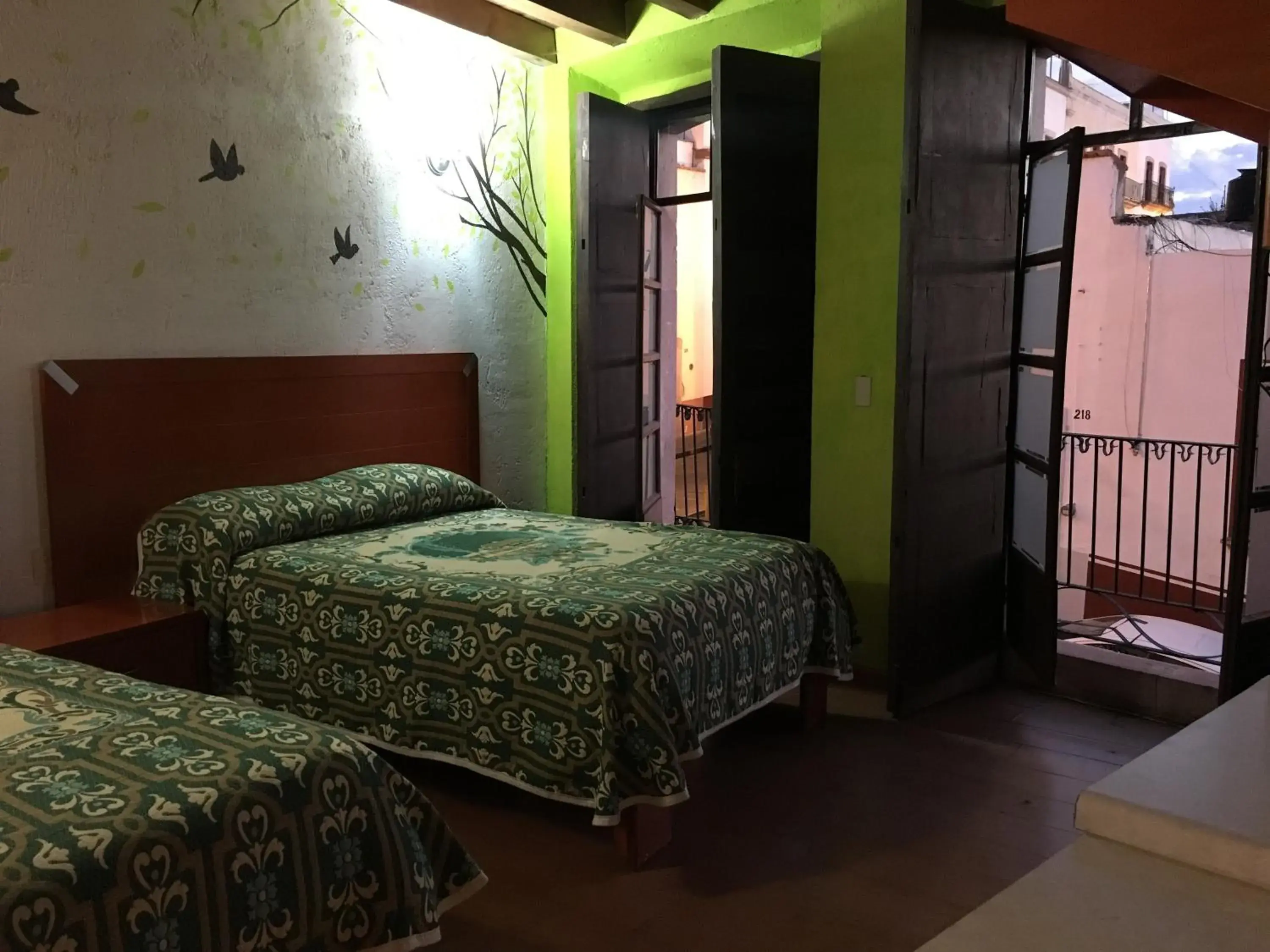 Twin Room with Private Bathroom in Hotel Terraza Castro Twin Room with Private Bathroom in Hotel Terraza Castro