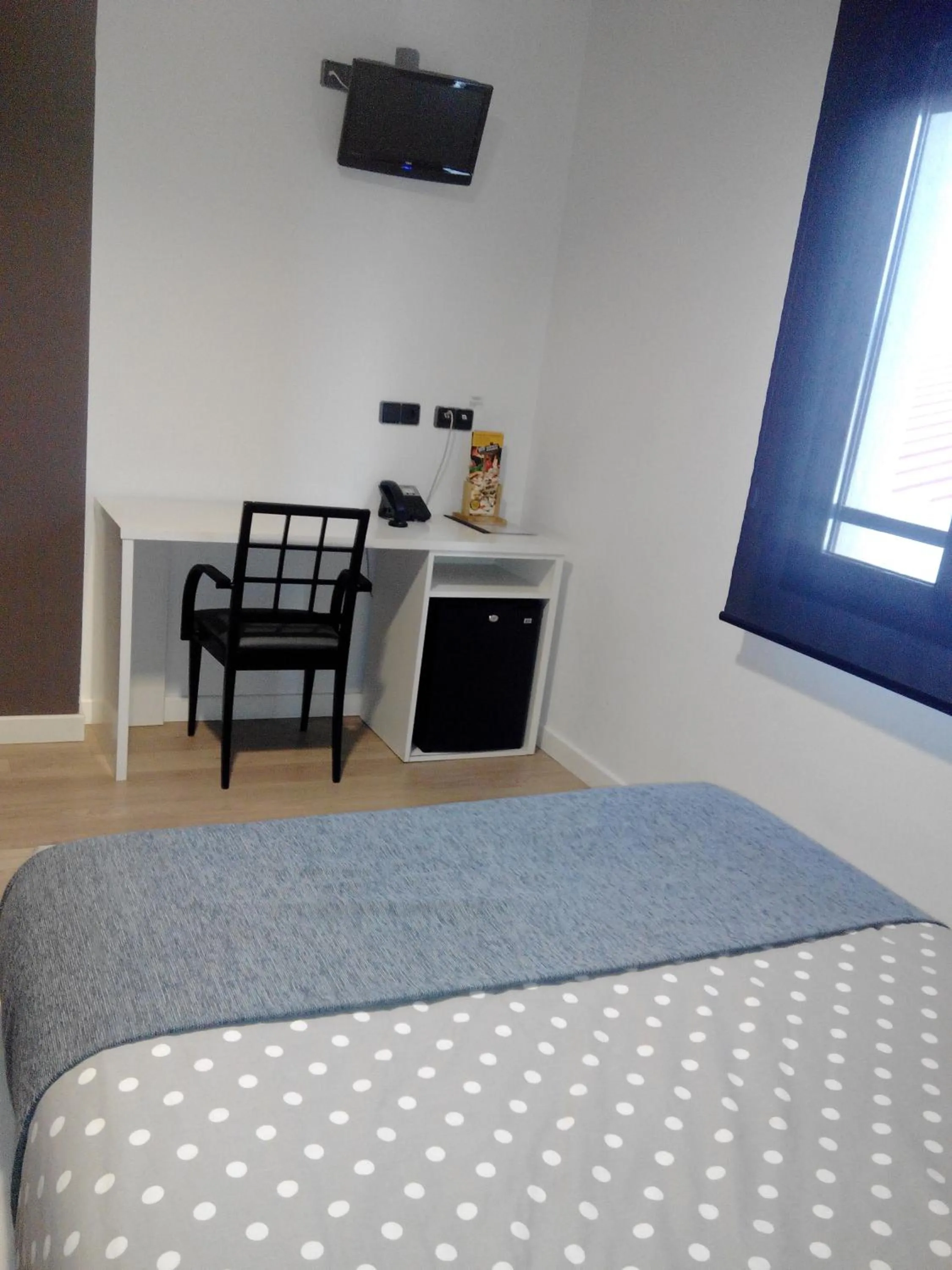 Bedroom, Bed in Hotel LB Villa De Cuenca