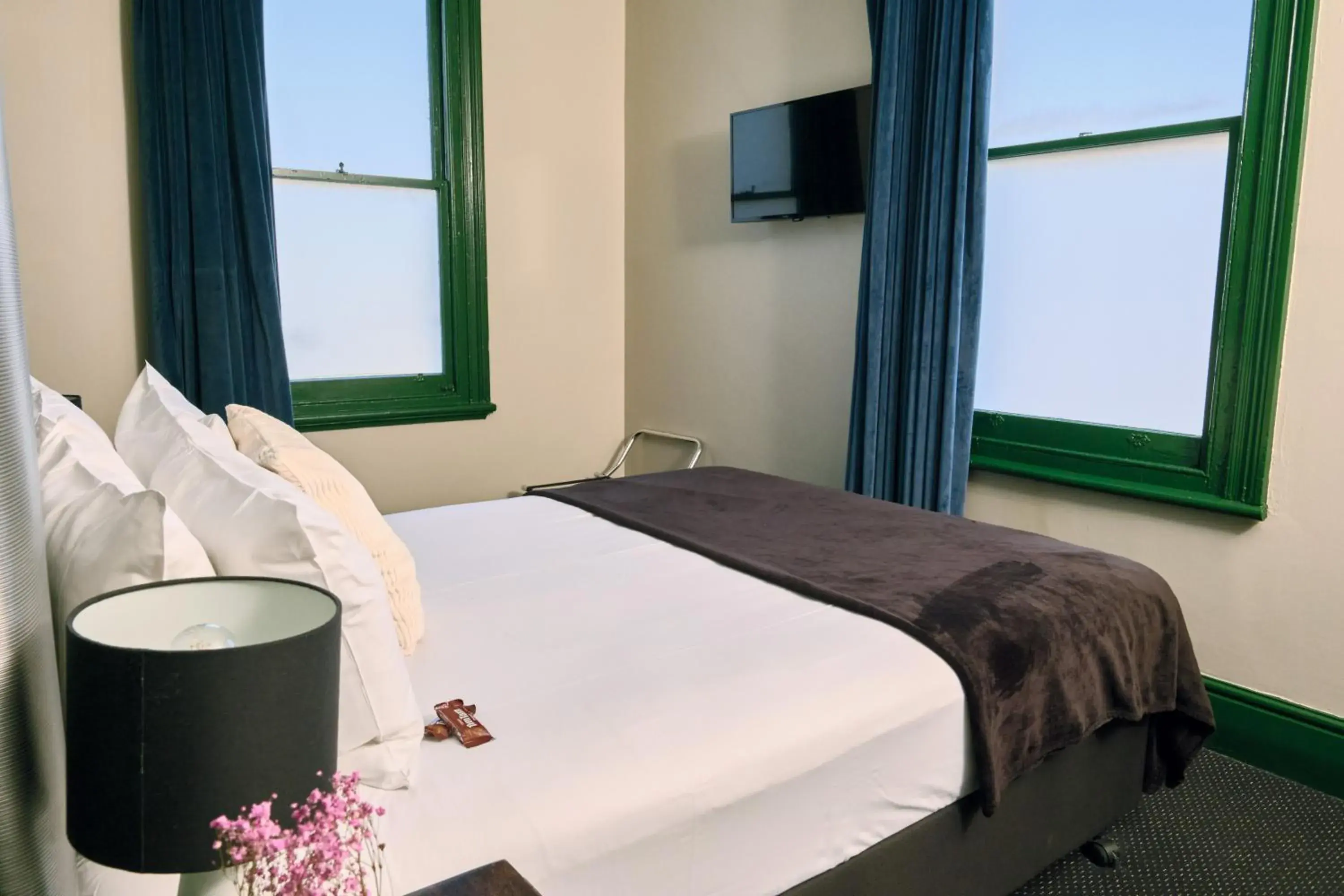 Standard Studio in The Stirling Arms Hotel Standard Studio in The Stirling Arms Hotel