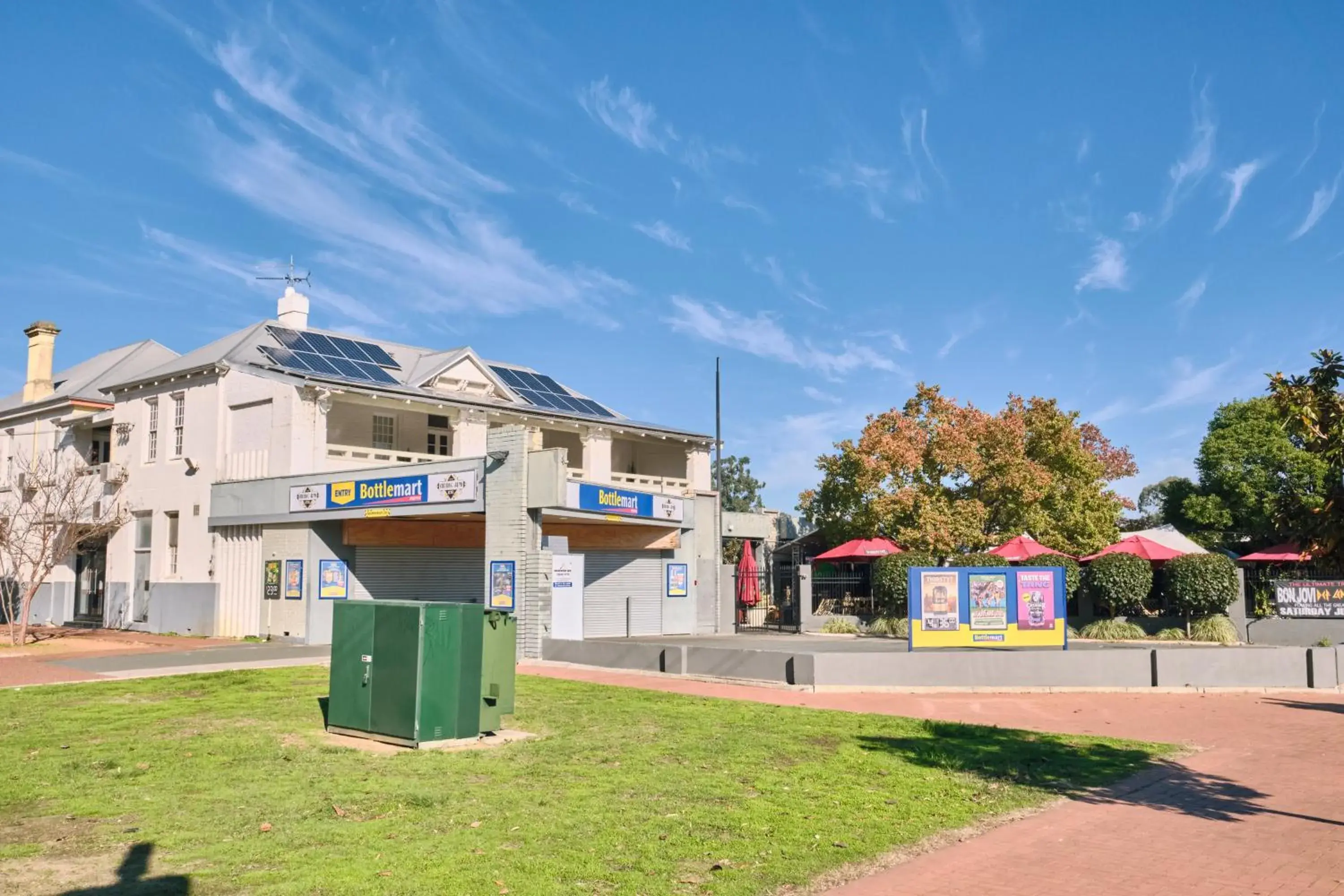 Property building in The Stirling Arms Hotel Property building in The Stirling Arms Hotel