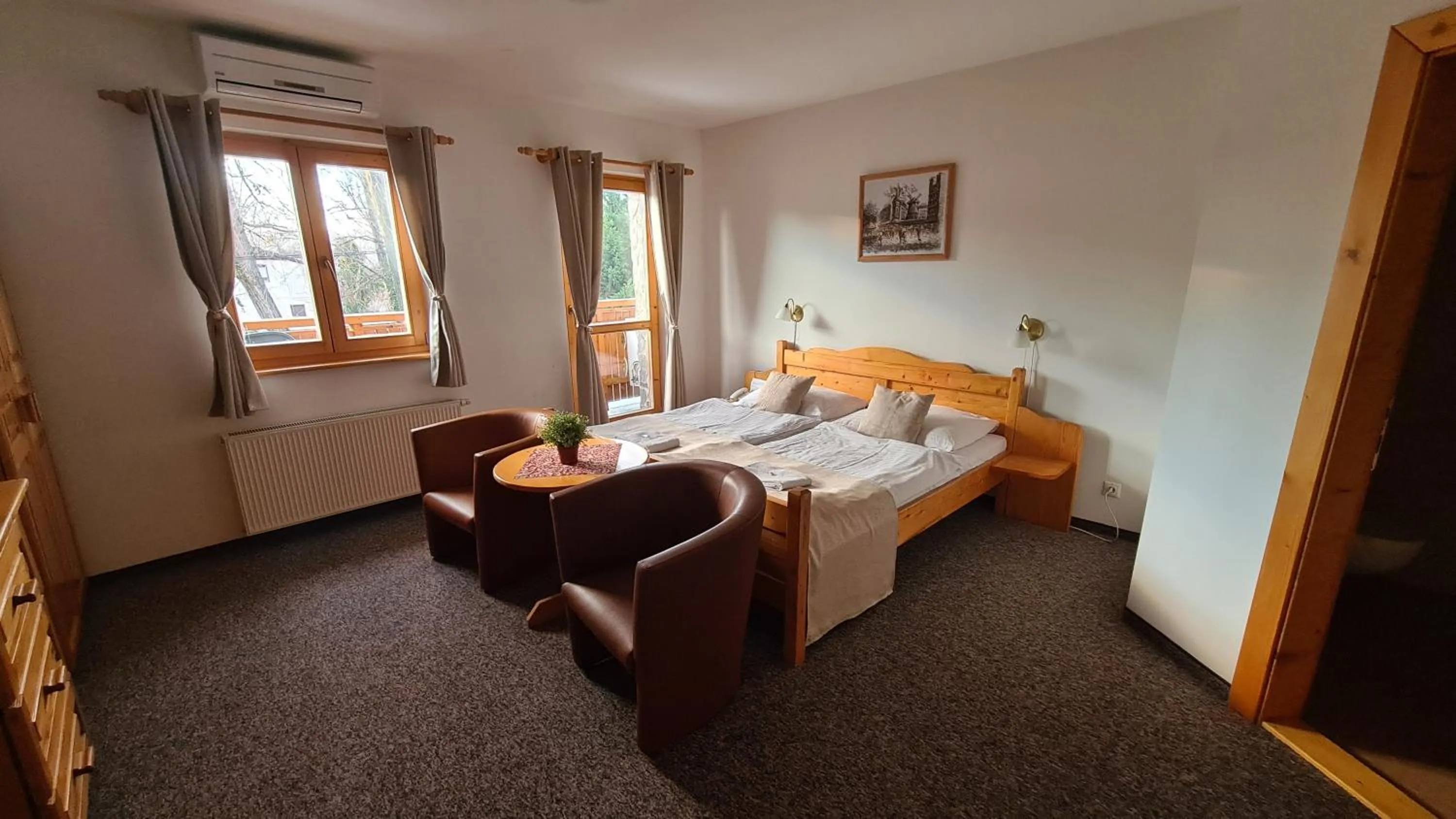 Photo of the whole room, Bed in Hotel Koliba