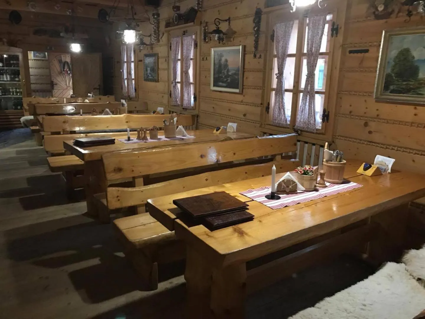 Restaurant/places to eat in Hotel Koliba