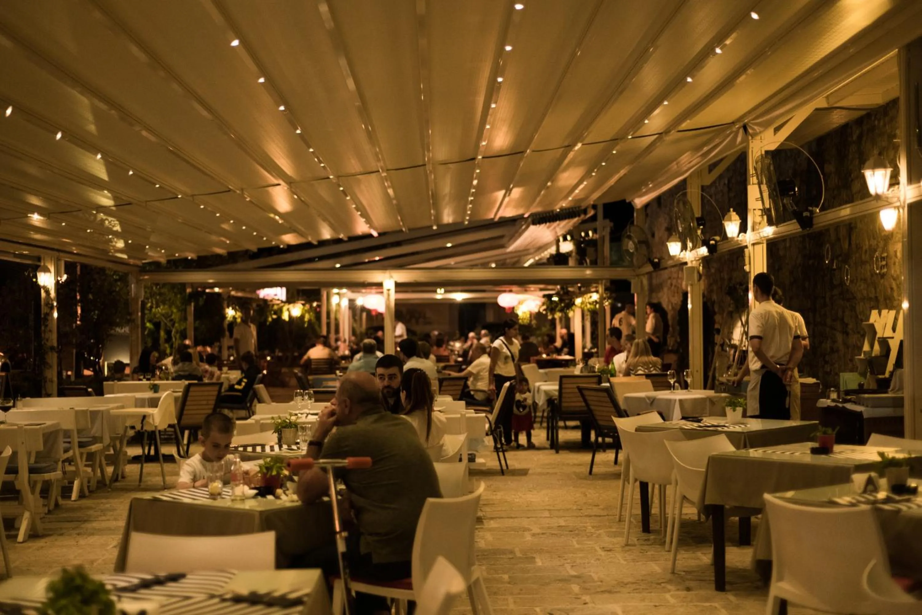 Restaurant/places to eat in La Villa Boutique Hotel