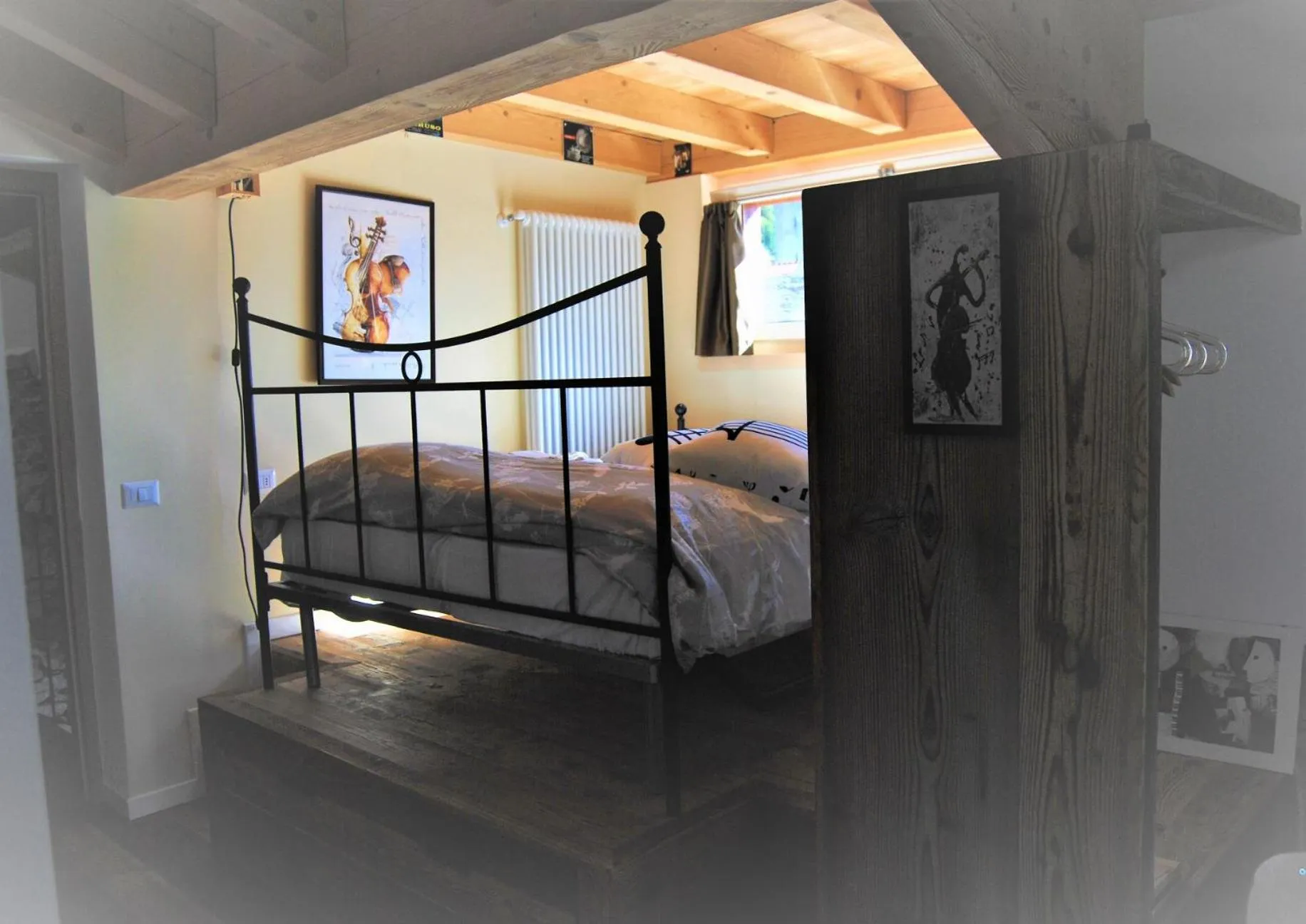 Bed in Foresteria B&B Vecchiascuola Pianazzola