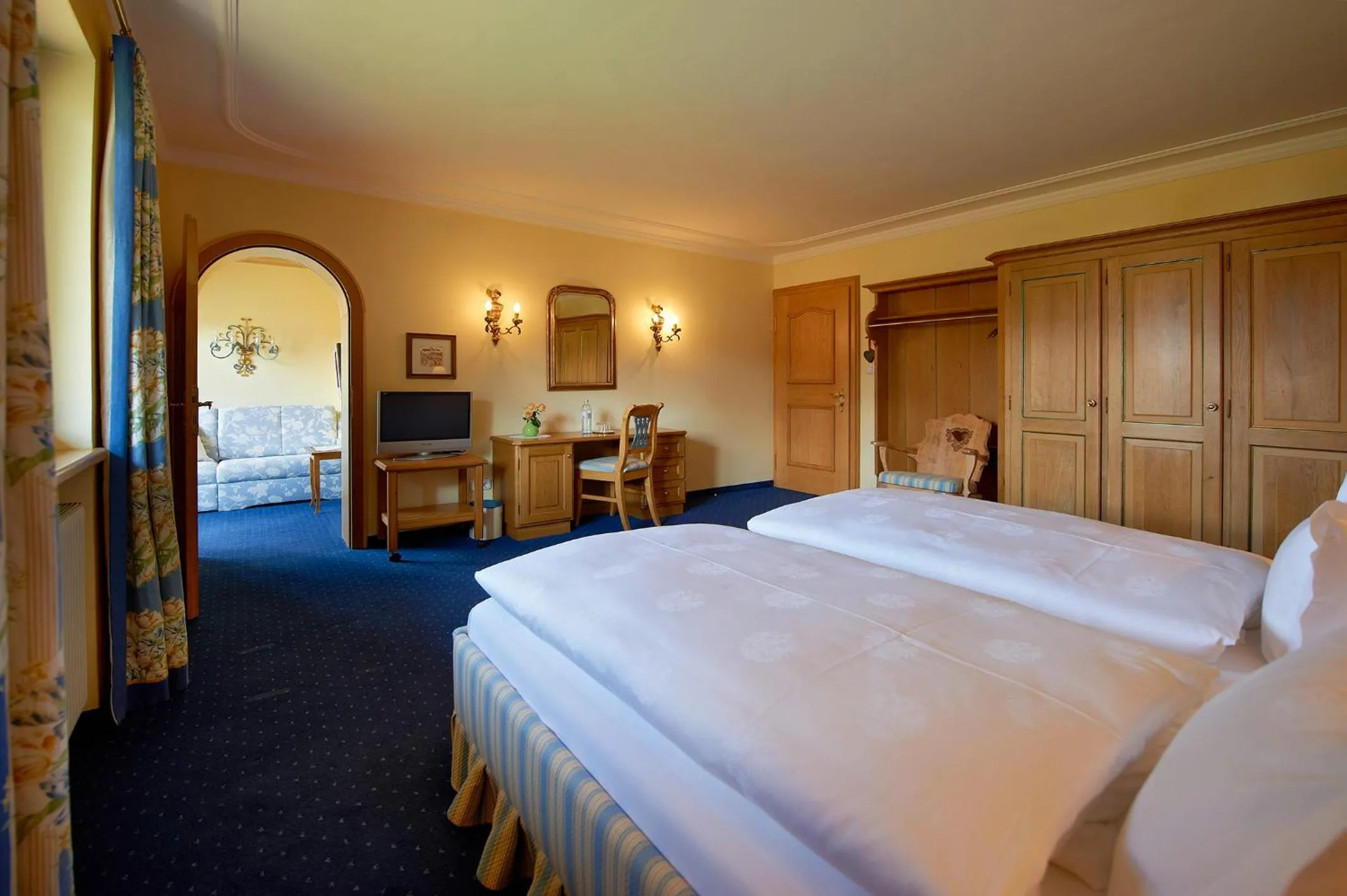 Bed in Alpenland - Das Feine Kleine