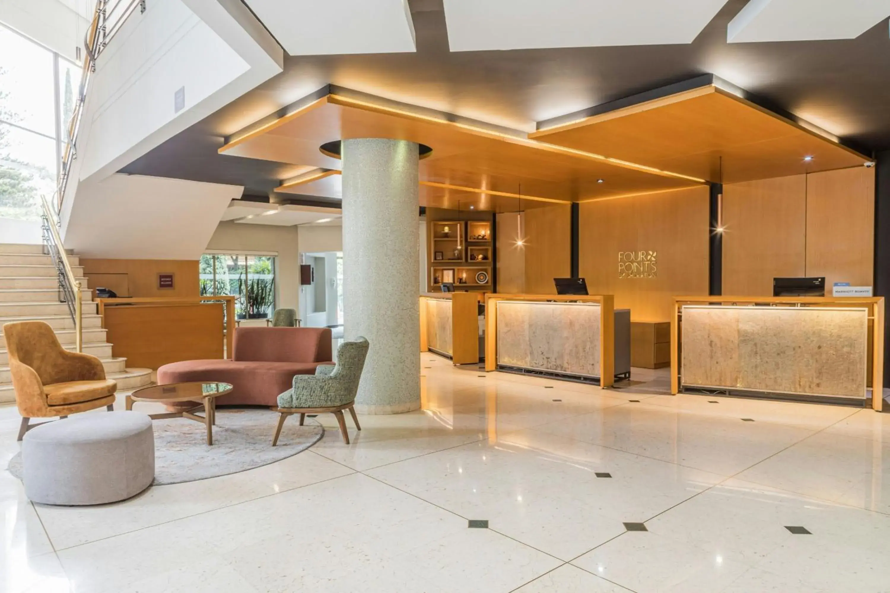 Lobby or reception in Four Points by Sheraton Medellín Lobby or reception in Four Points by Sheraton Medellín