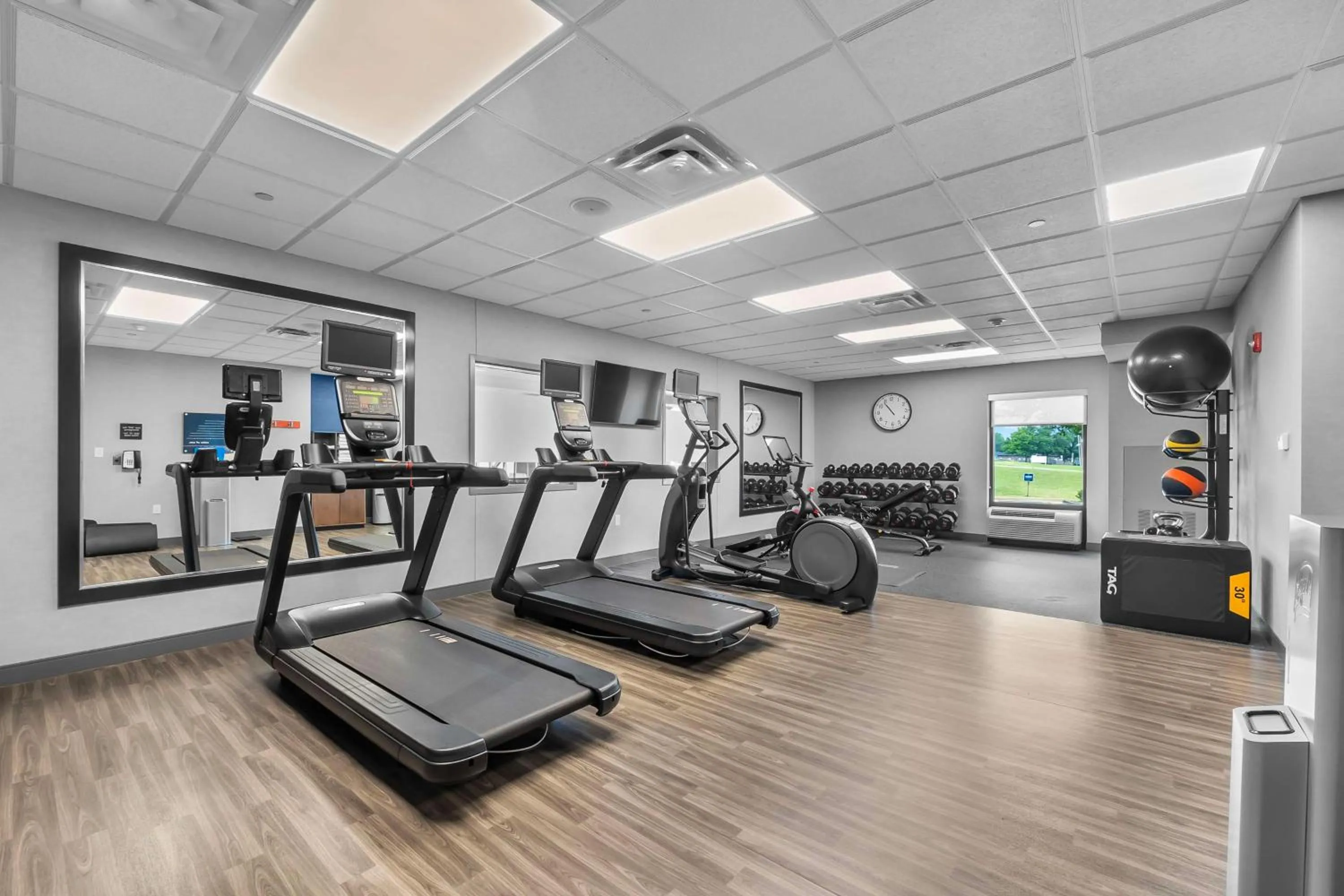 Fitness centre/facilities in Hampton Inn & Suites - Saint Louis South Interstate 55