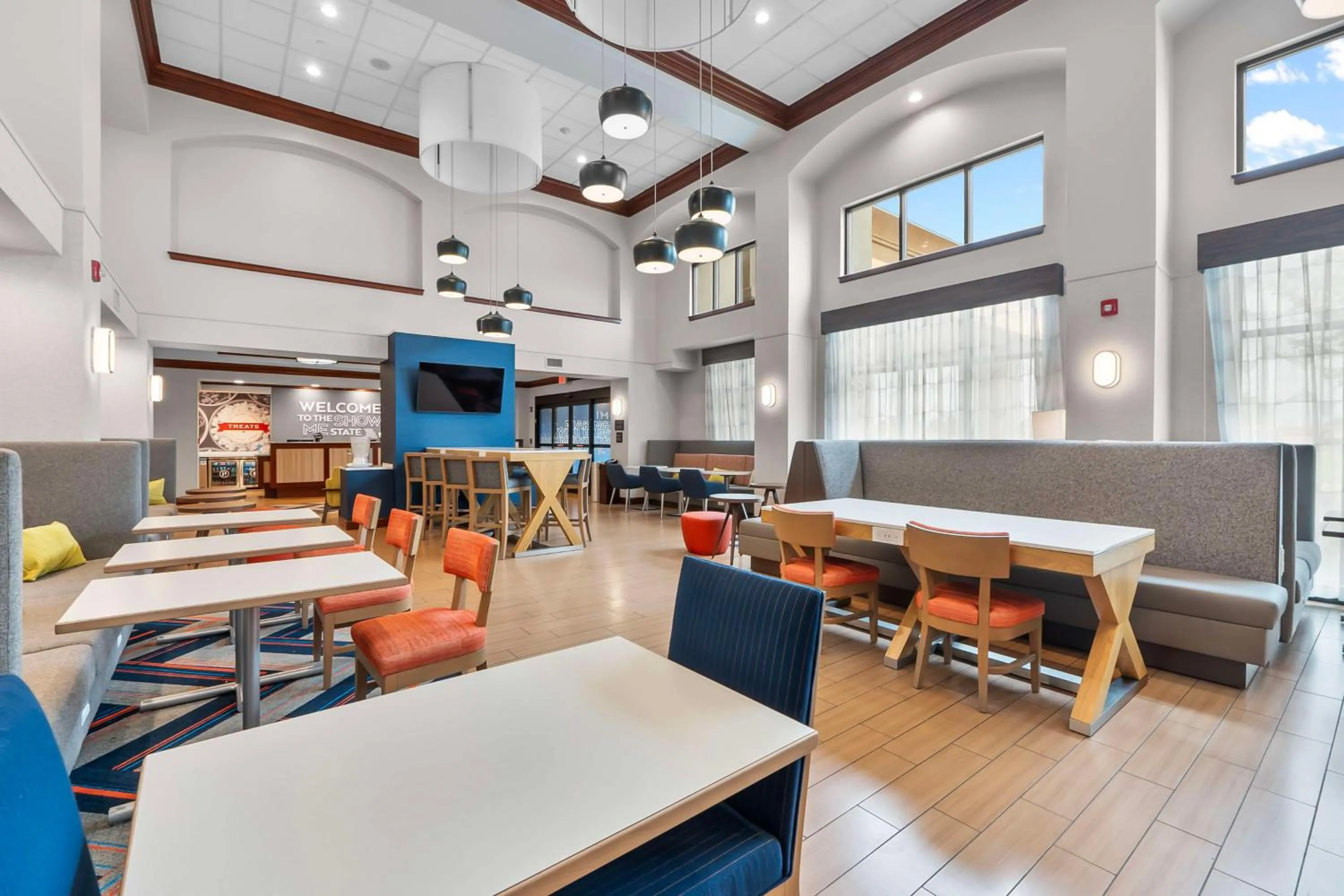 Lobby or reception in Hampton Inn & Suites - Saint Louis South Interstate 55