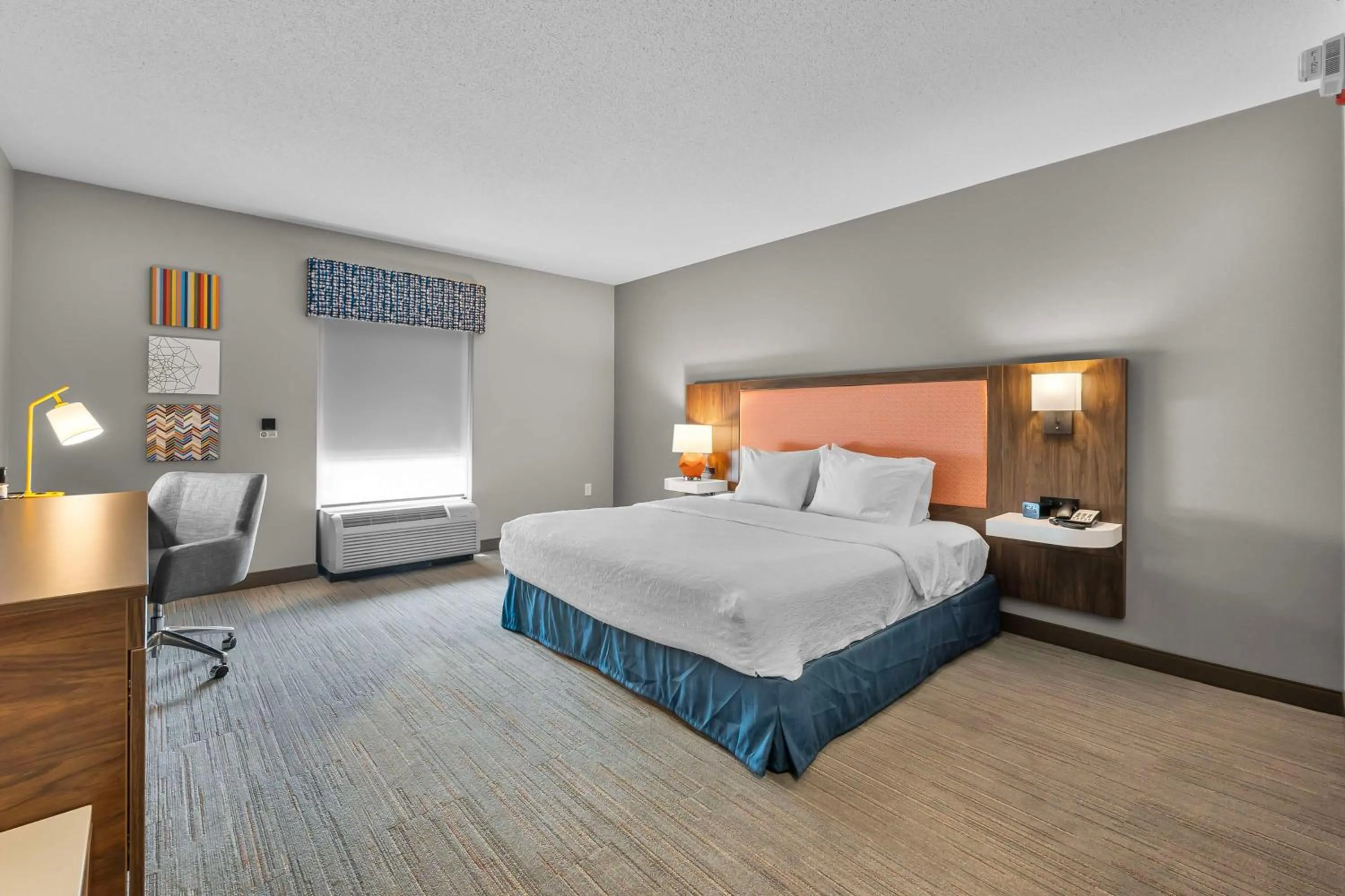 Bedroom, Bed in Hampton Inn & Suites - Saint Louis South Interstate 55