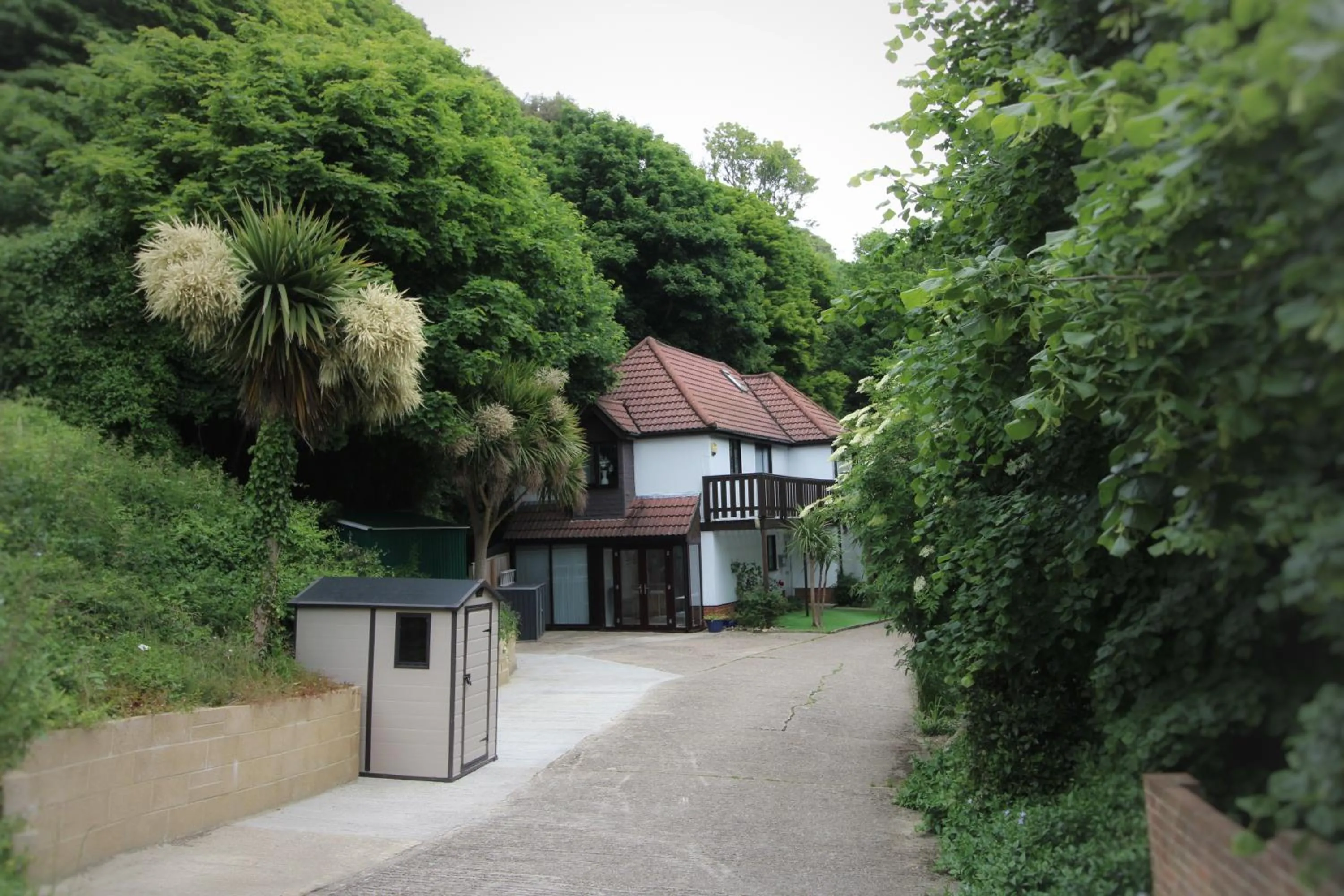 Property building in Charlton House