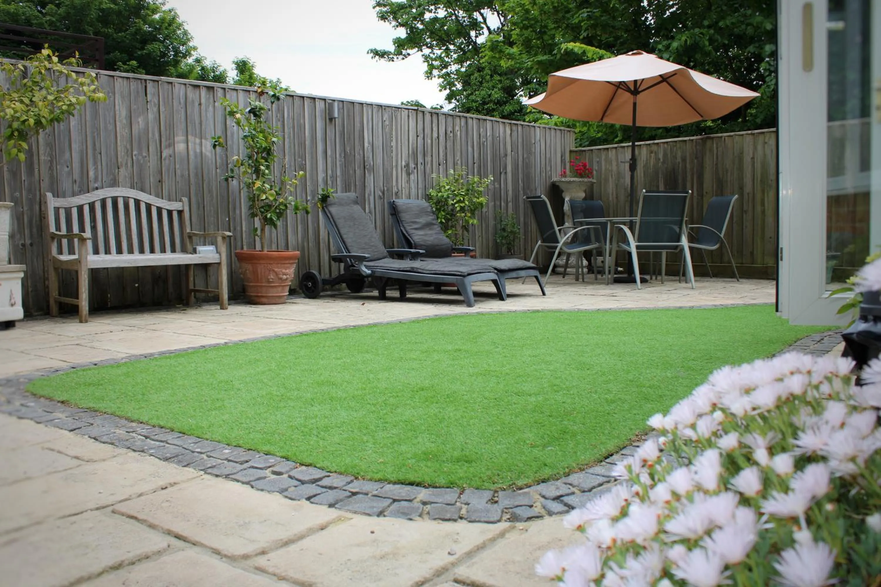 Garden in Charlton House