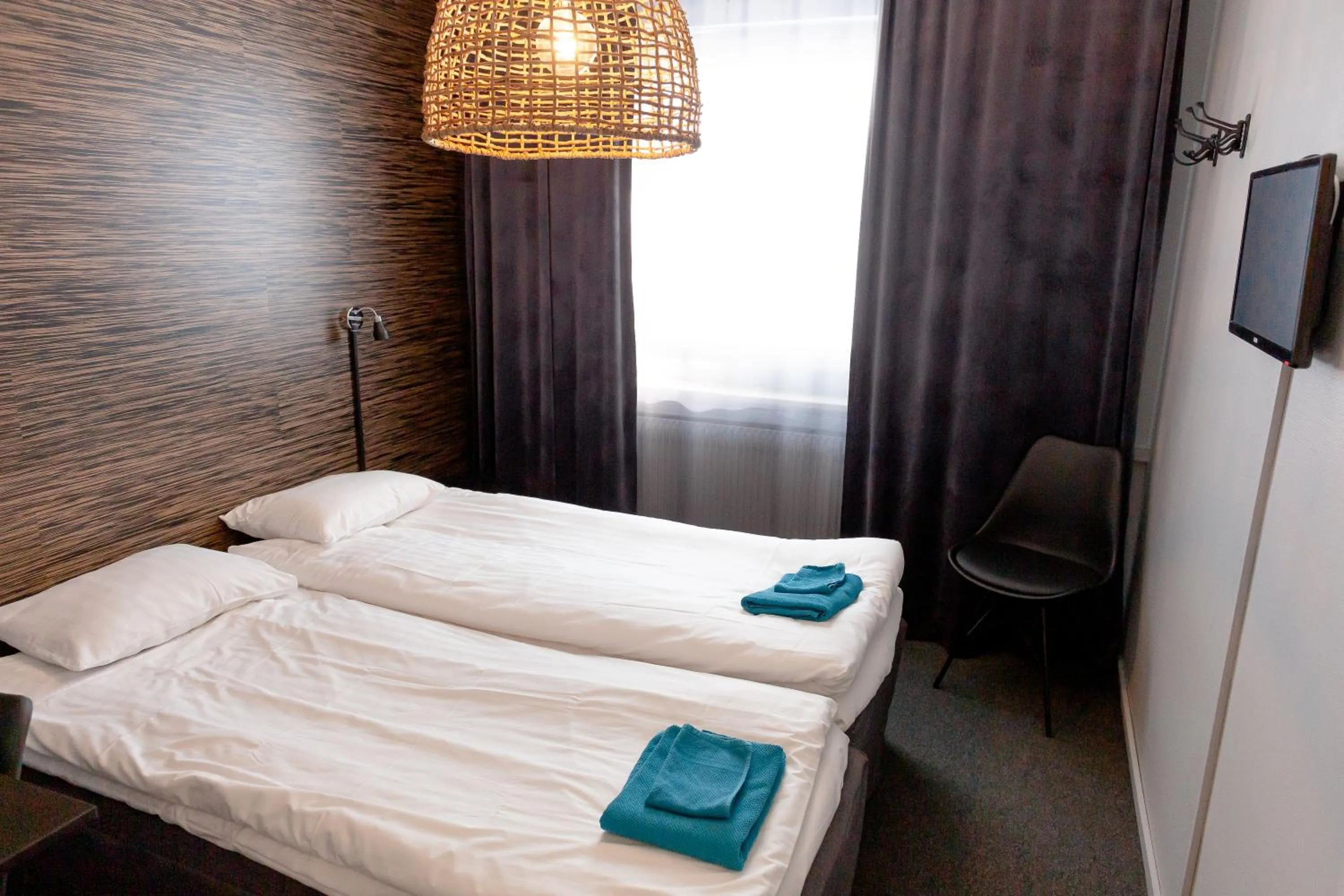 Photo of the whole room, Bed in CarlstadCity H Boutique Hotell