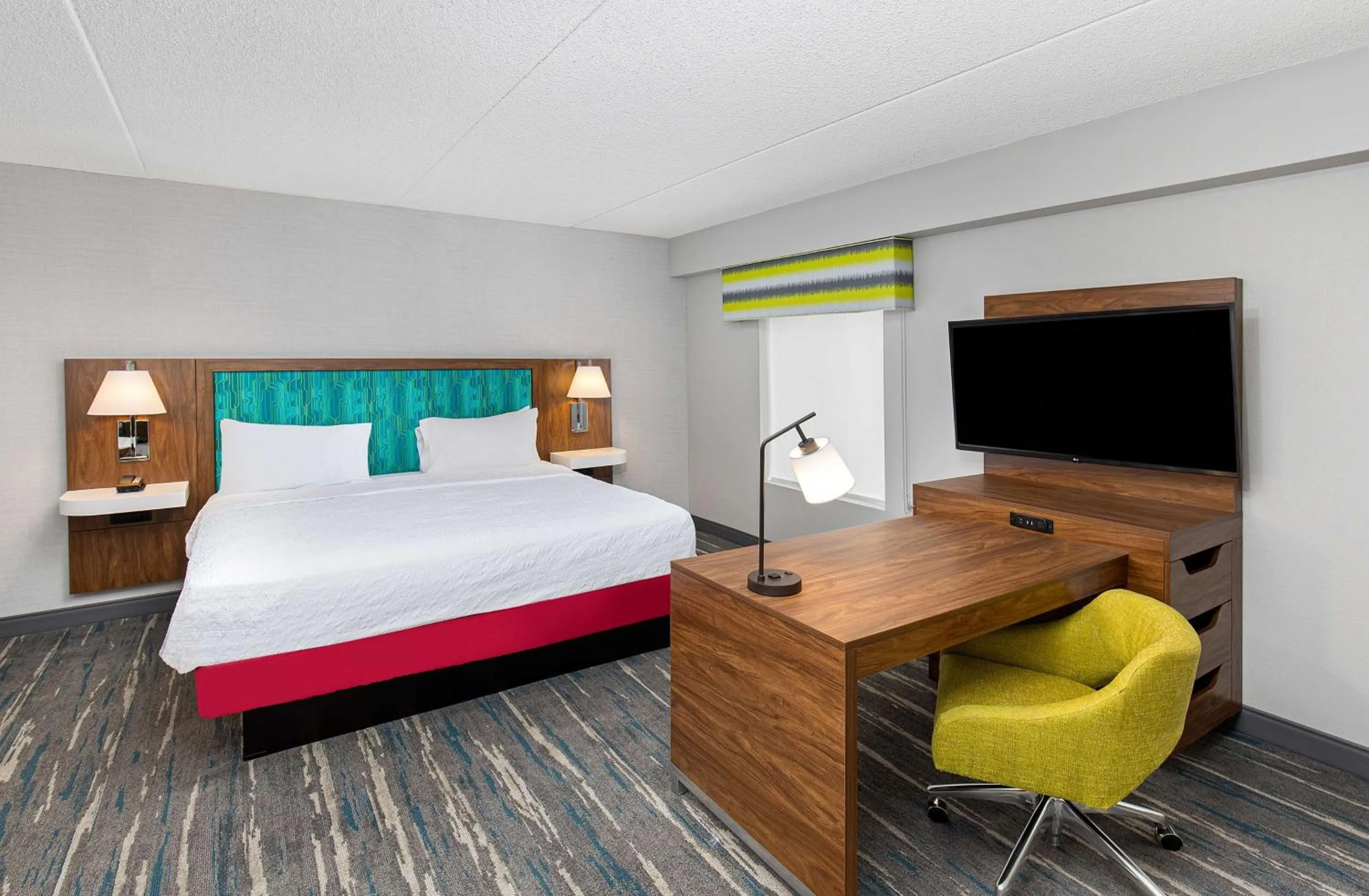 Bedroom, Bed in Hampton Inn Pikeville