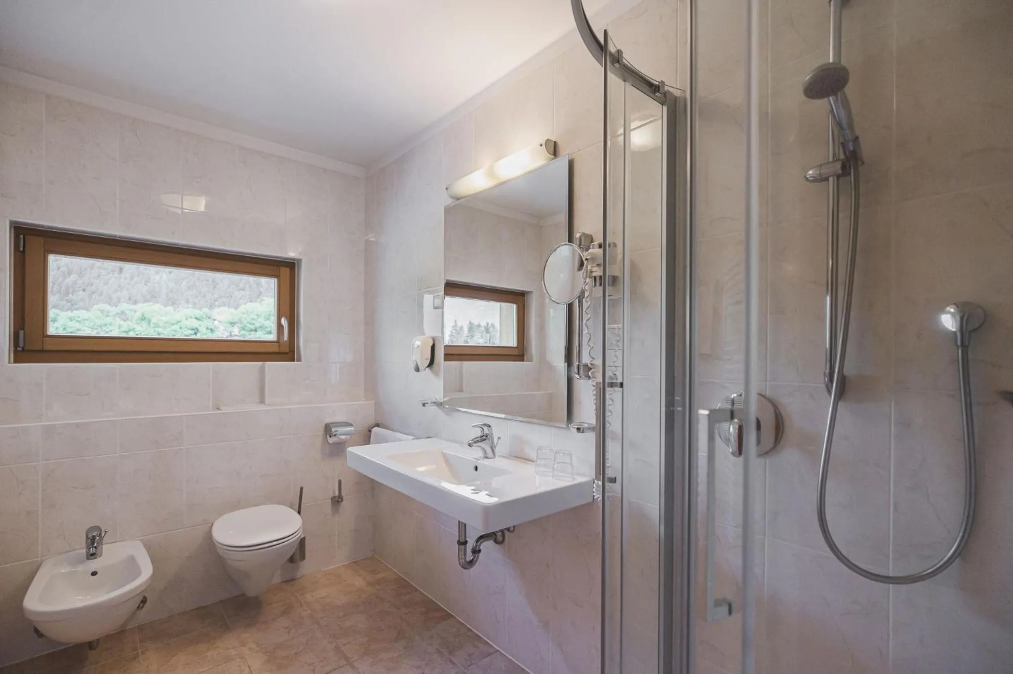 Bathroom in Hotel Brötz