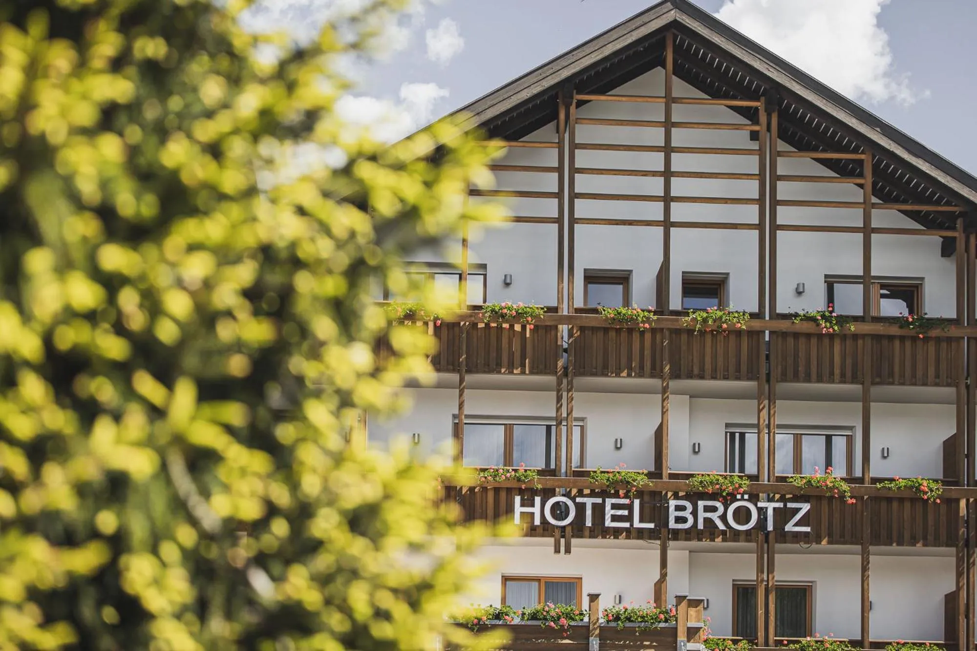 Property building in Hotel Brötz